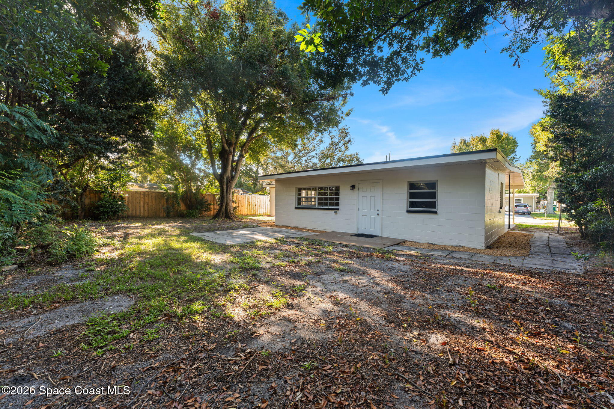 1268 Lakewood Drive