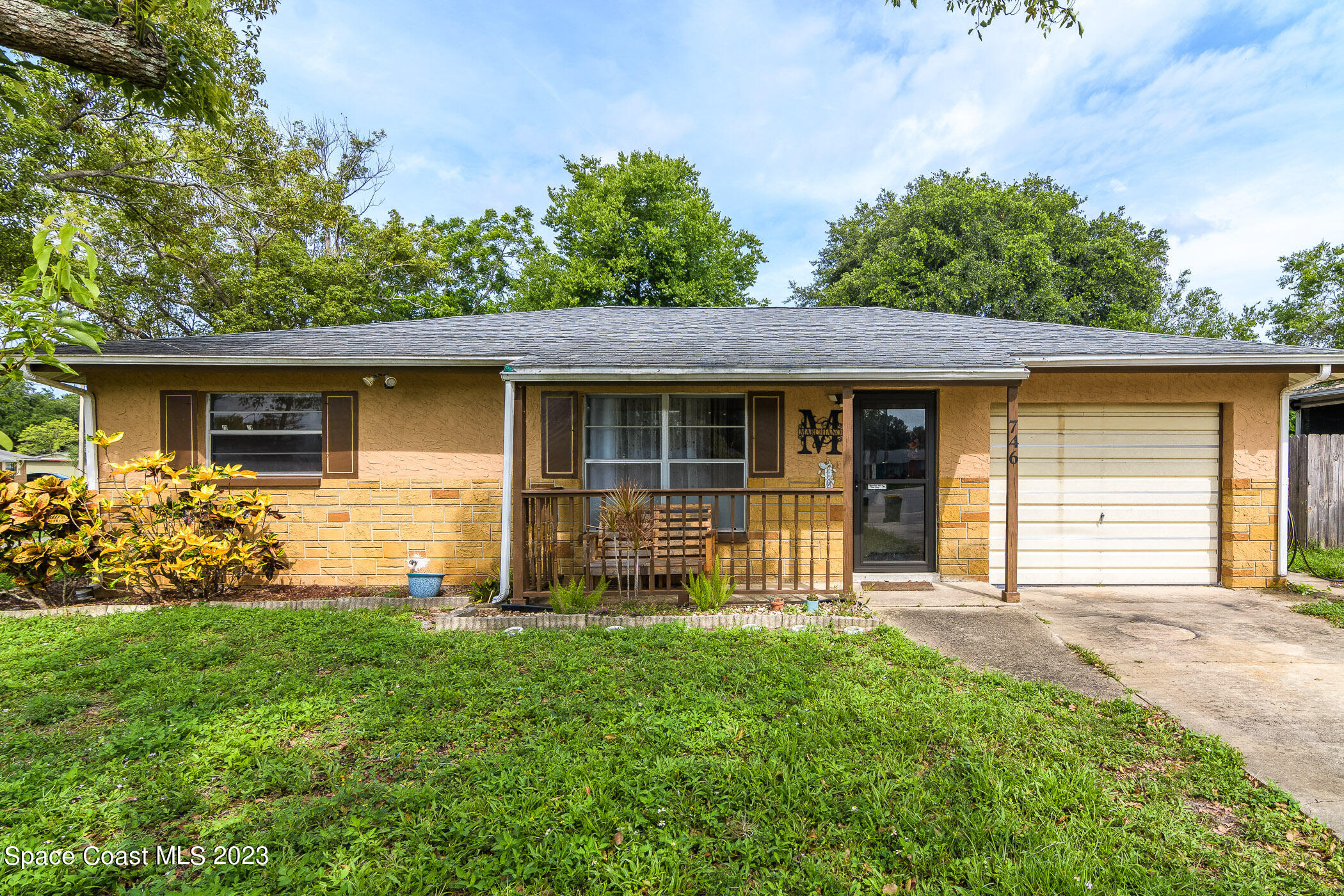 746 Venus Drive