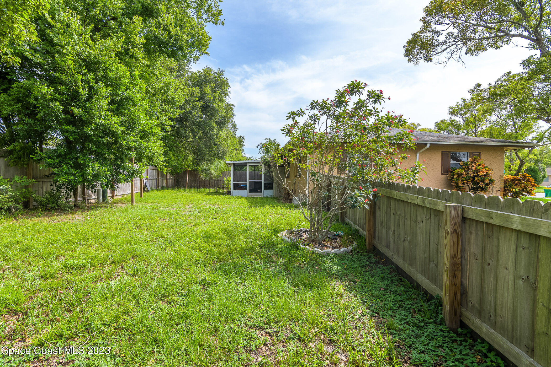 746 Venus Drive