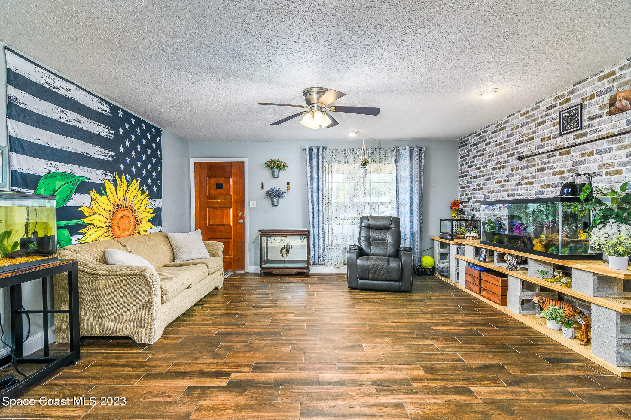 746 Venus Drive