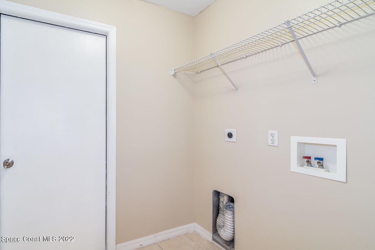 3473 Horse Creek Circle