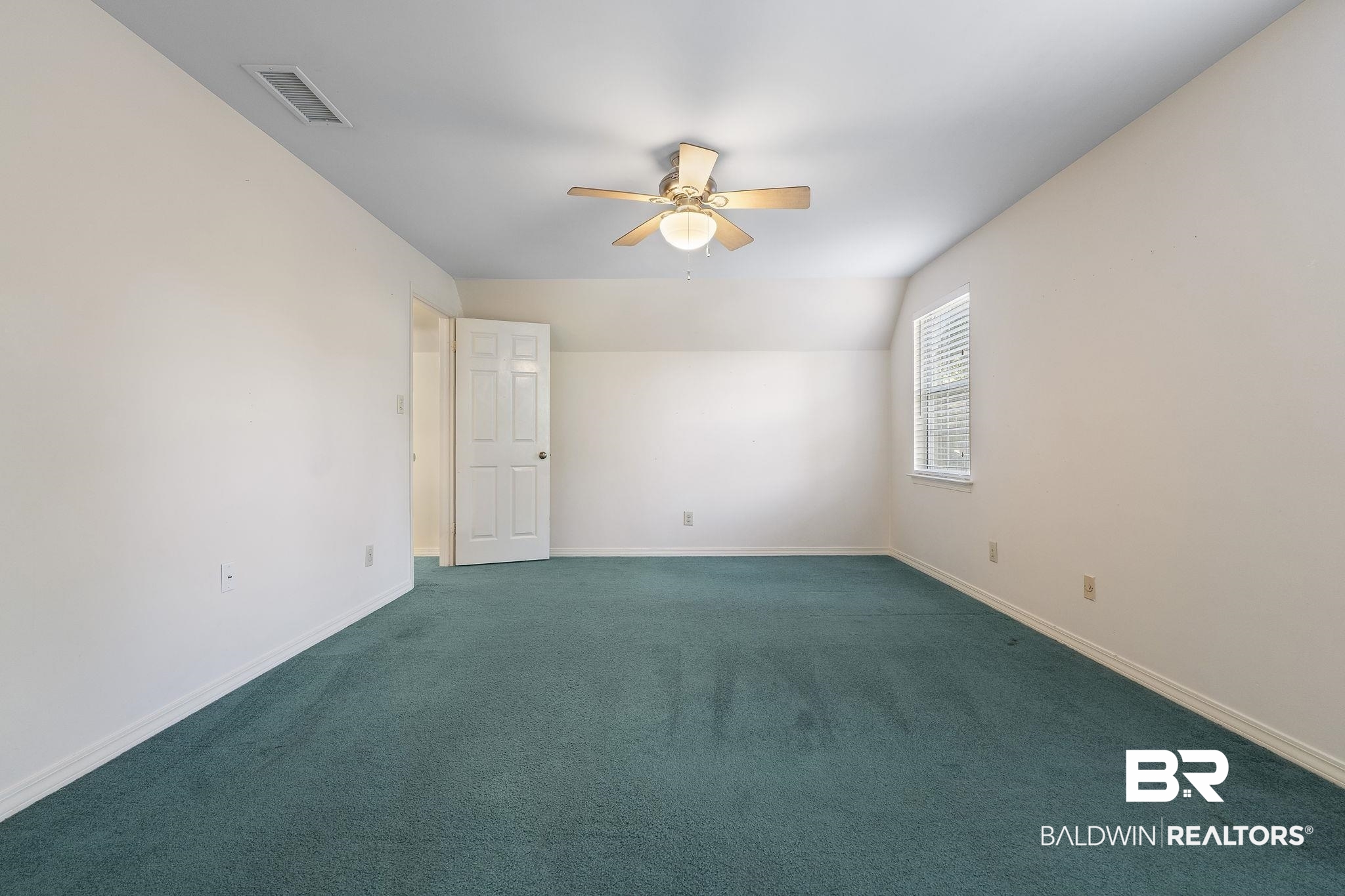 192 Ridgewood Drive