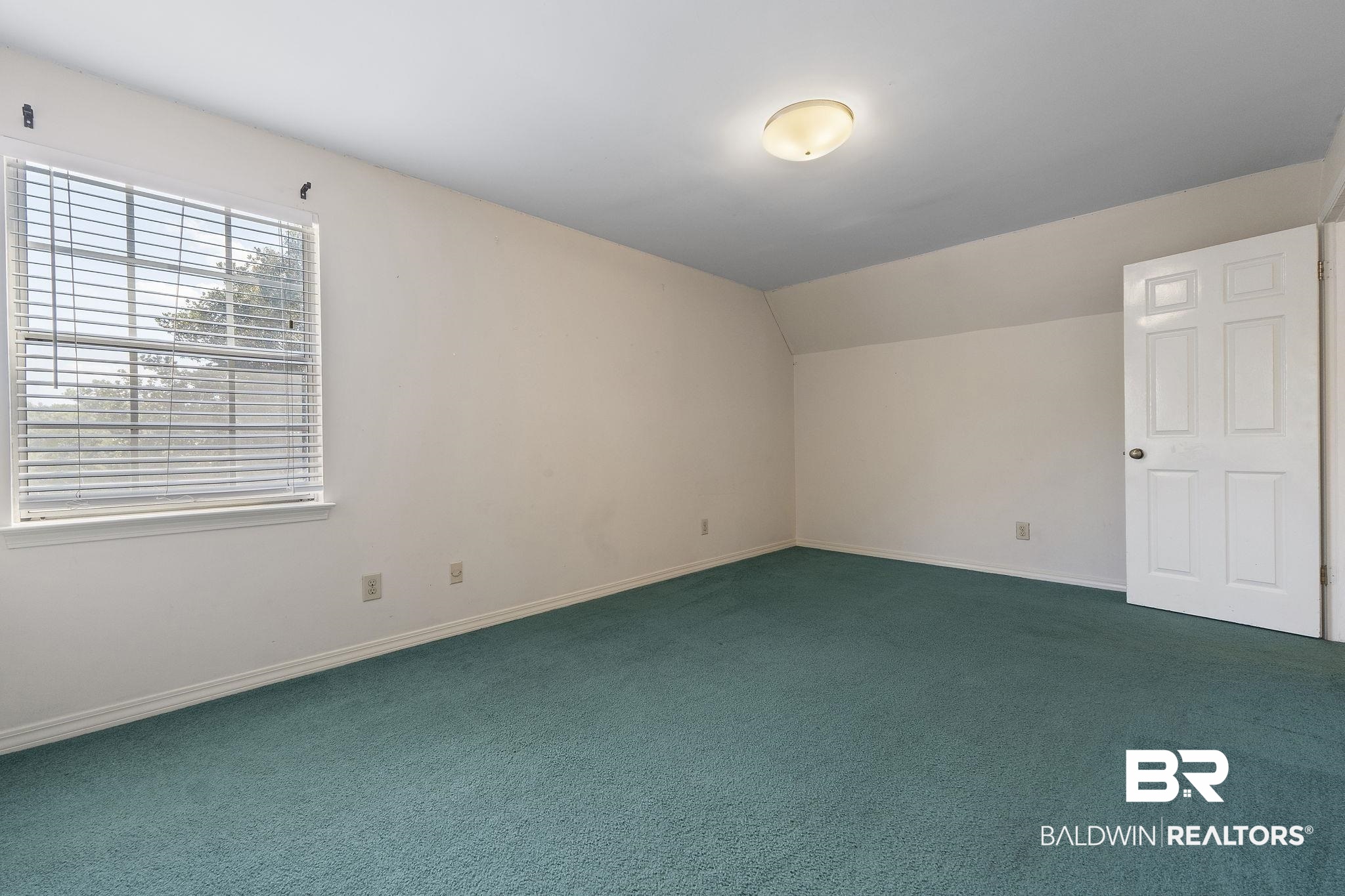 192 Ridgewood Drive