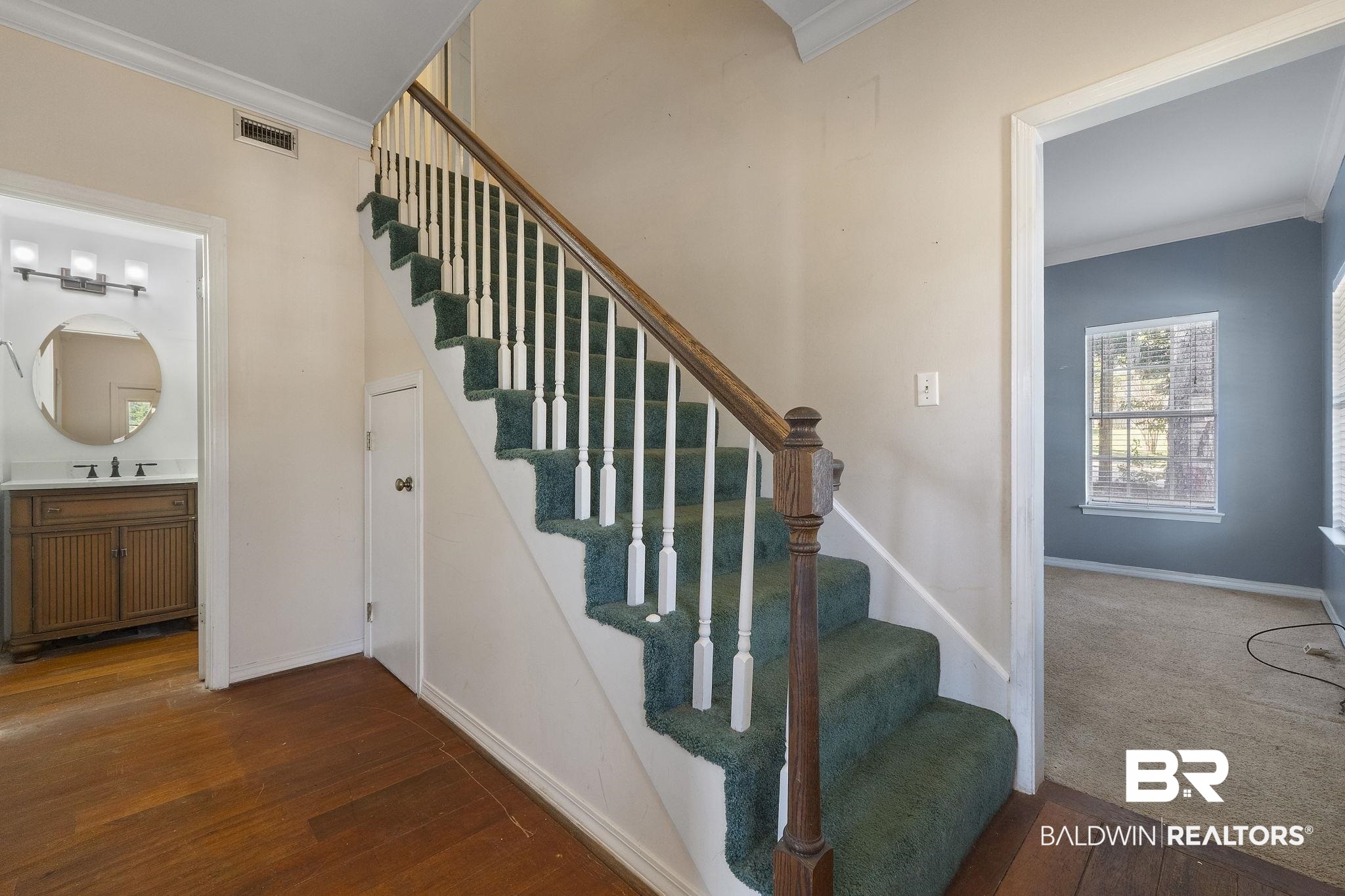 192 Ridgewood Drive