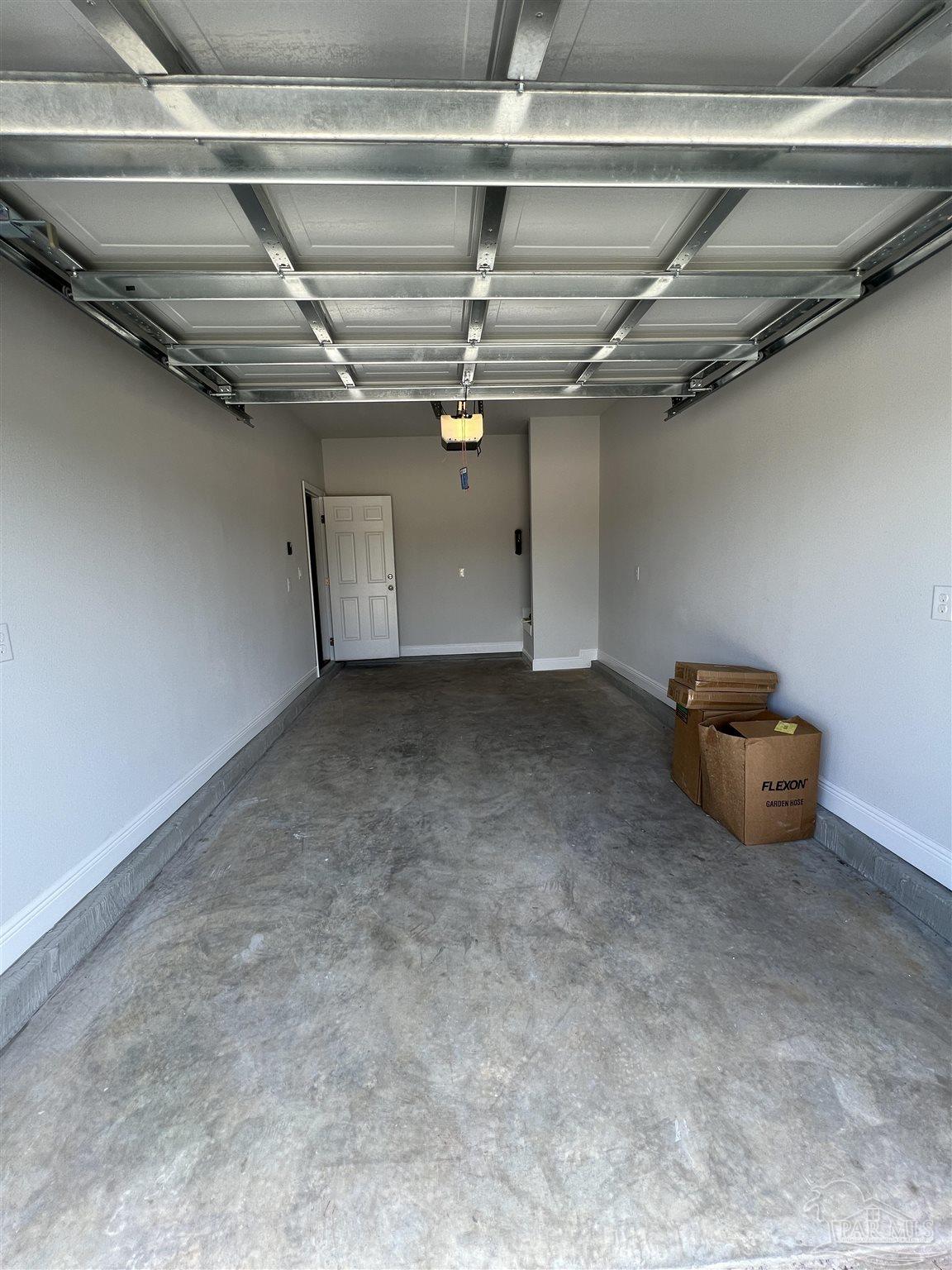 5555 Lexlee Blvd # 8C