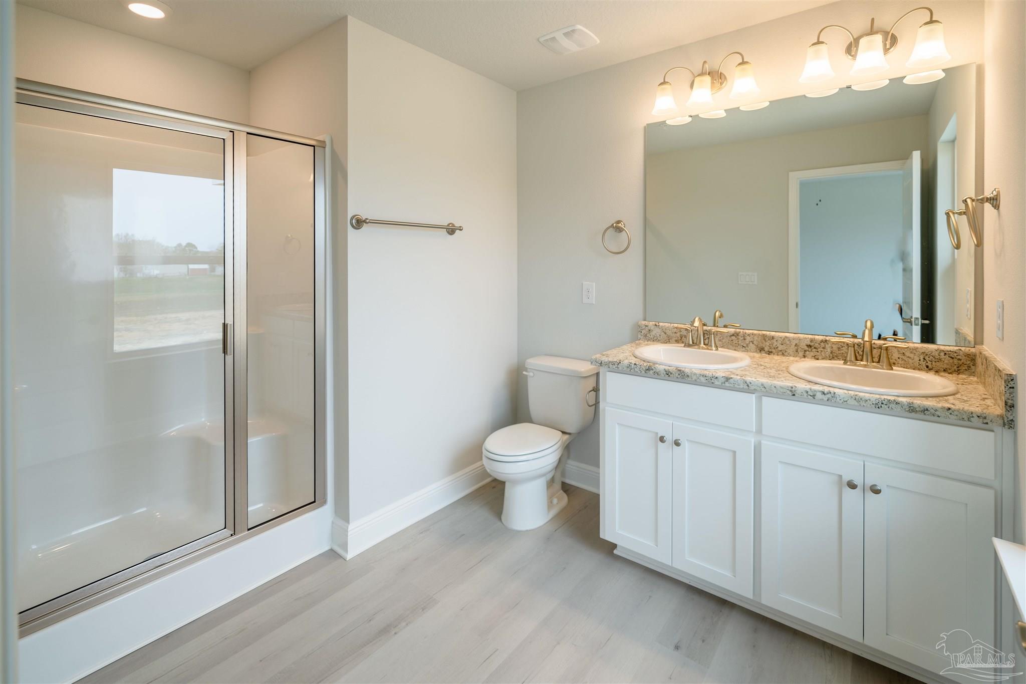 5555 Lexlee Blvd # 8C