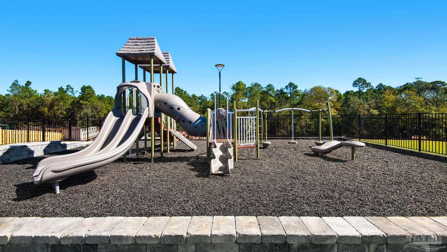 3079 Silver Maple Dr