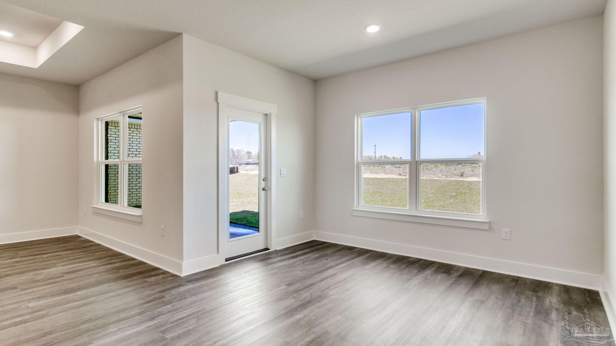 3079 Silver Maple Dr