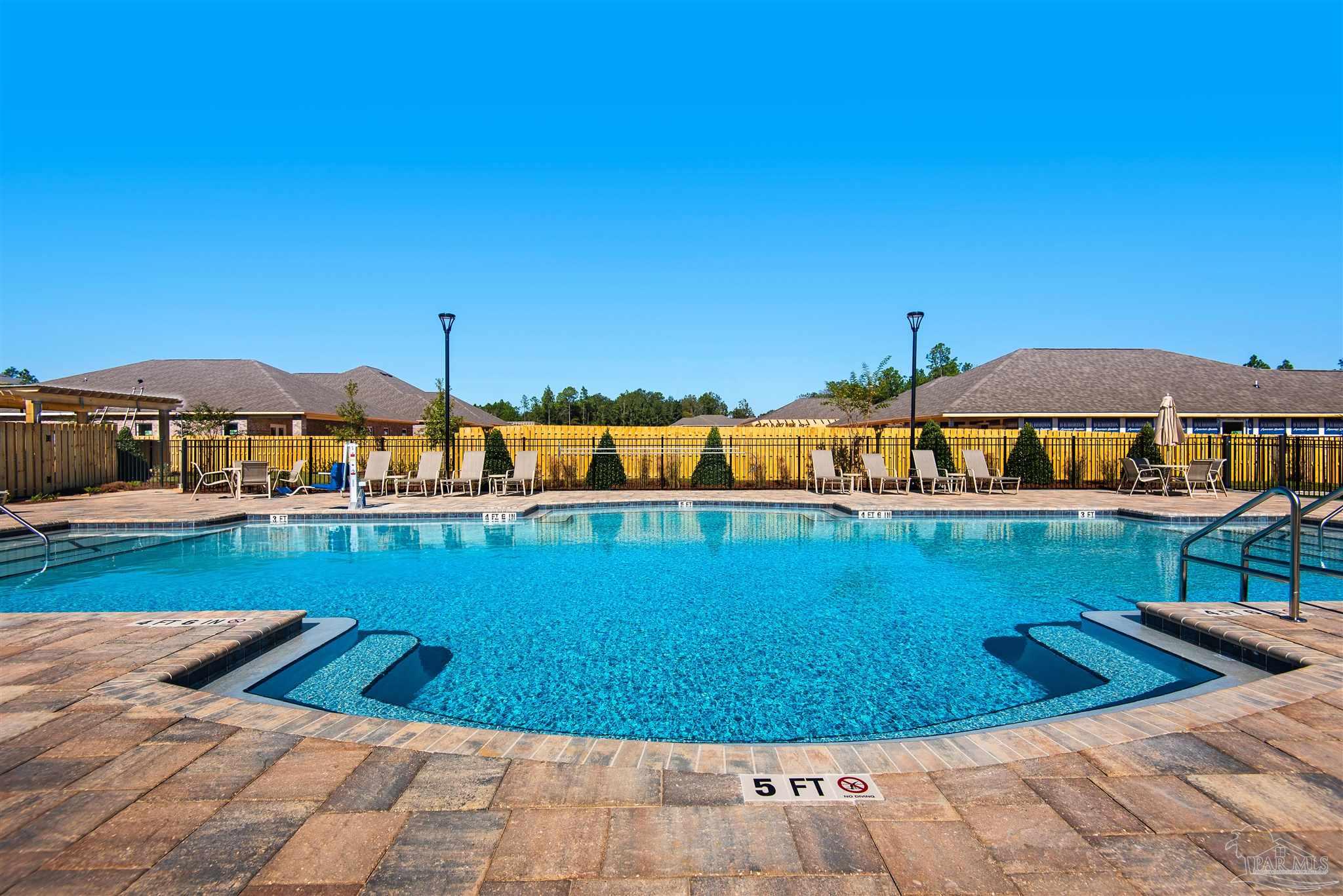 3079 Silver Maple Dr