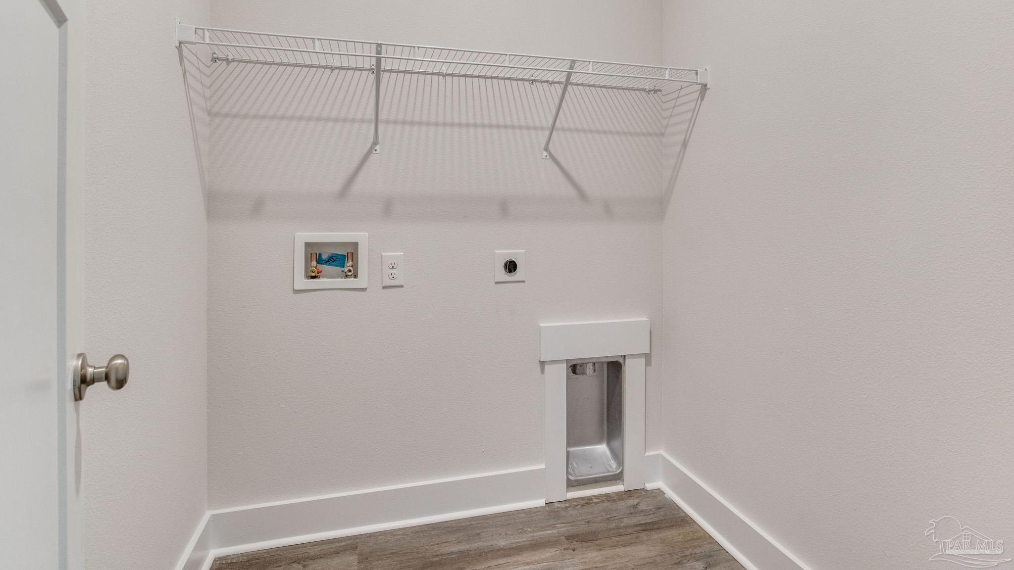 3079 Silver Maple Dr