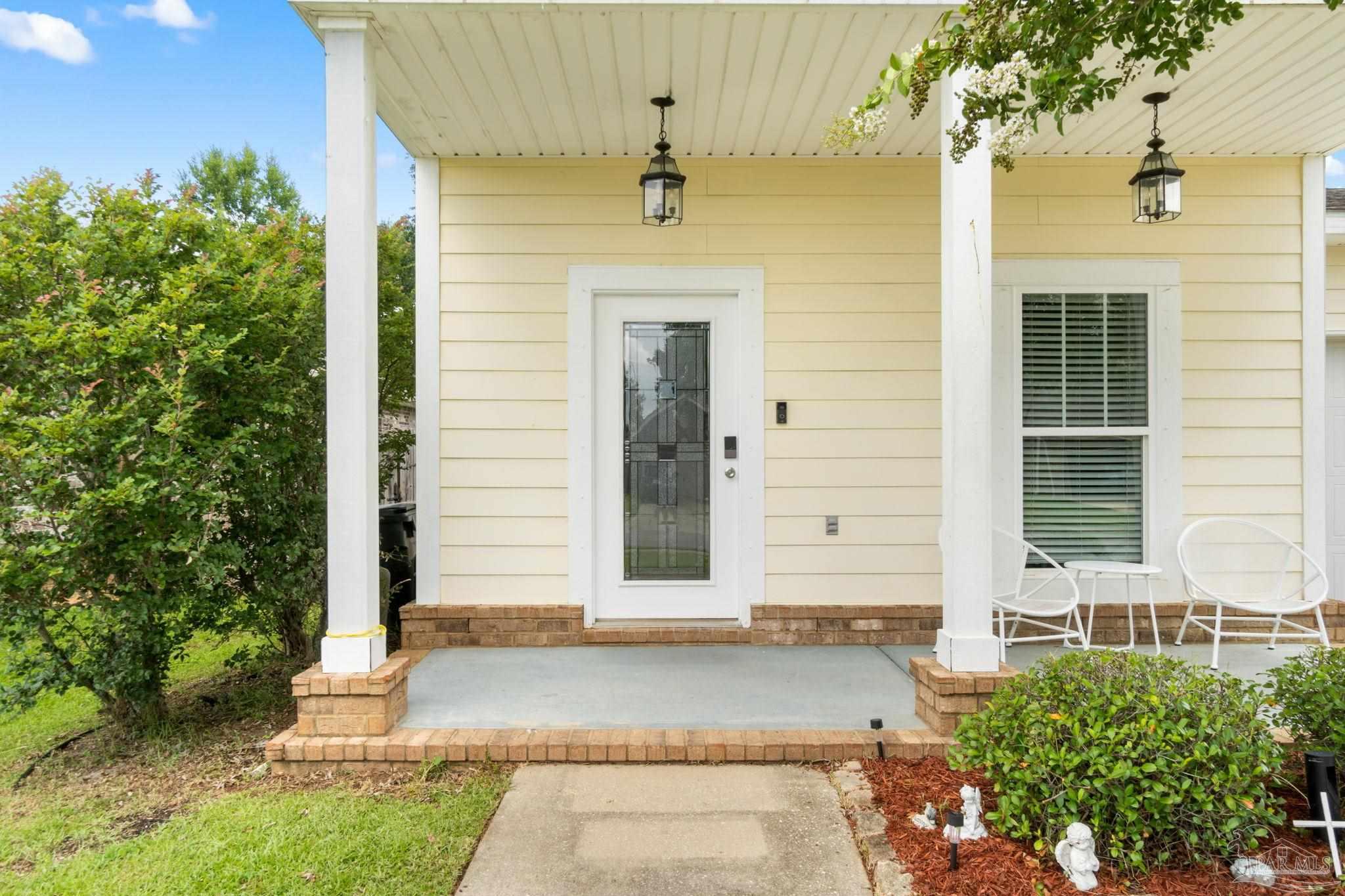 5740 Blackhorse Cir