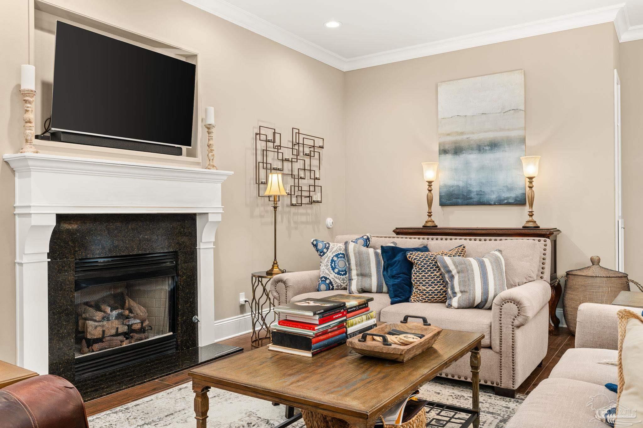 1329 Autumn Breeze Cir