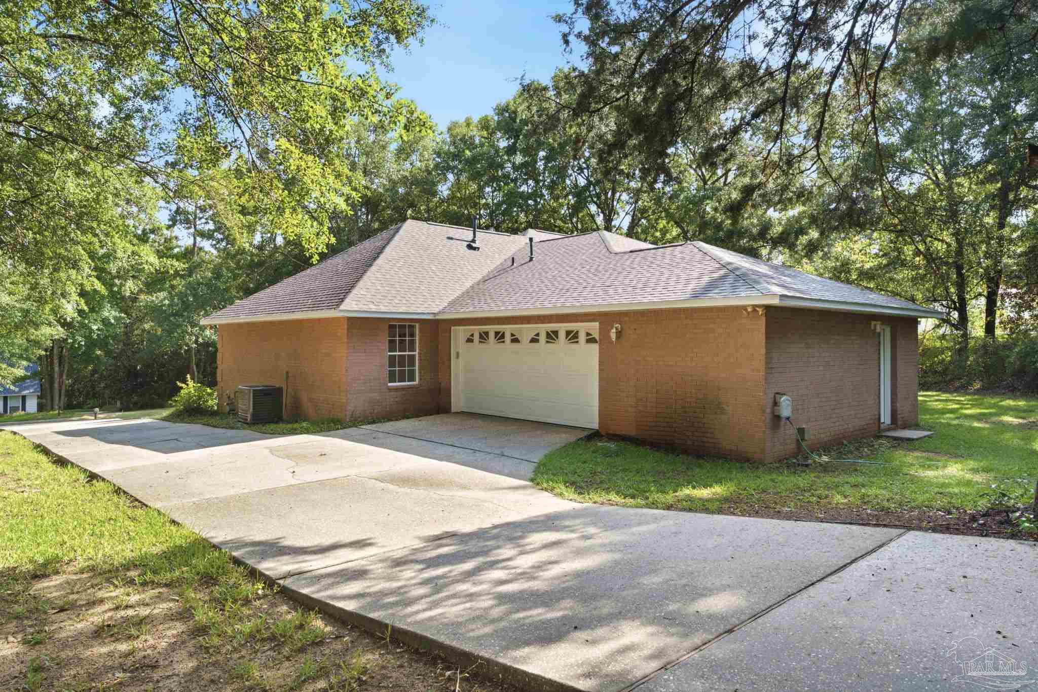 712 Boulder Creek Dr