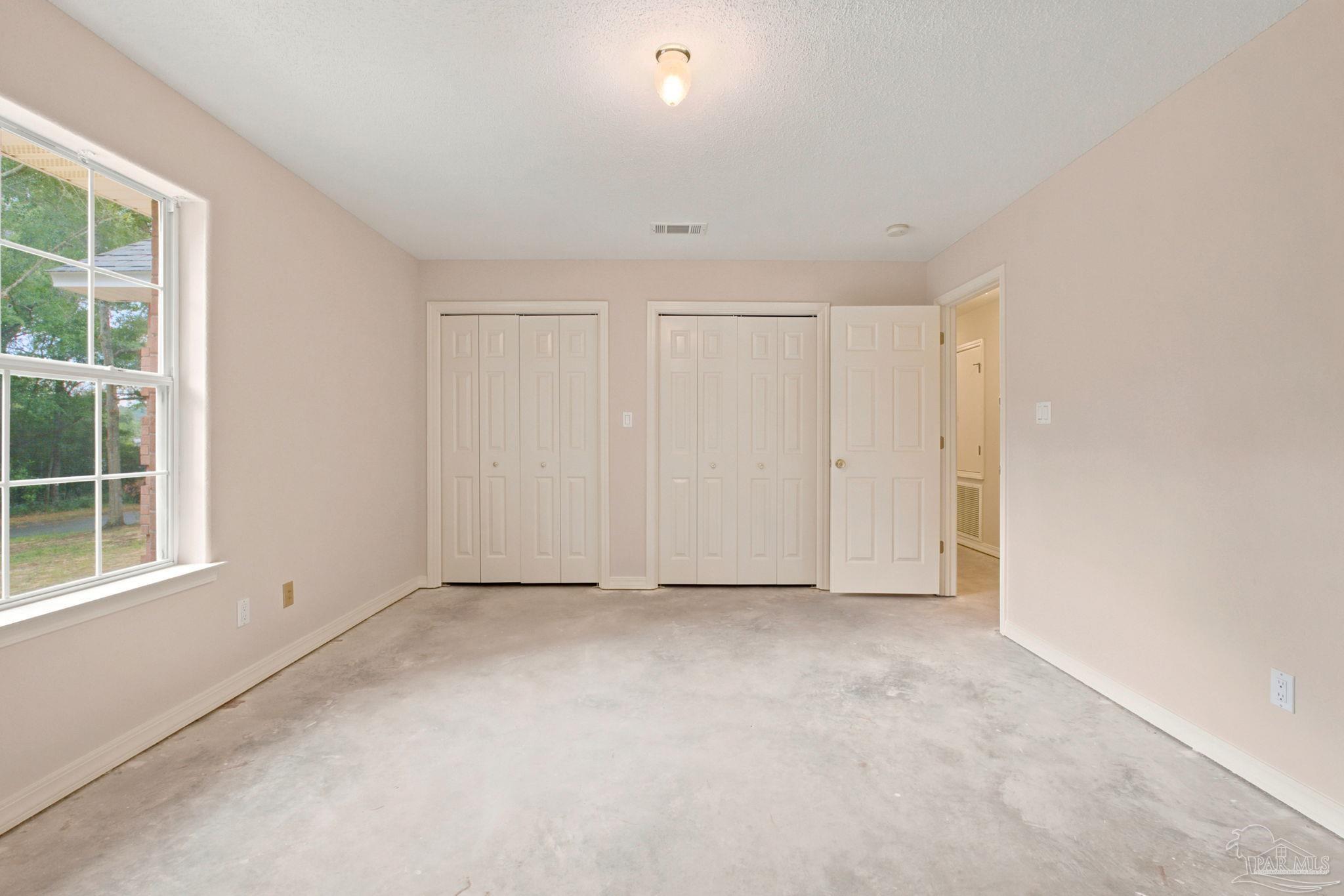 712 Boulder Creek Dr