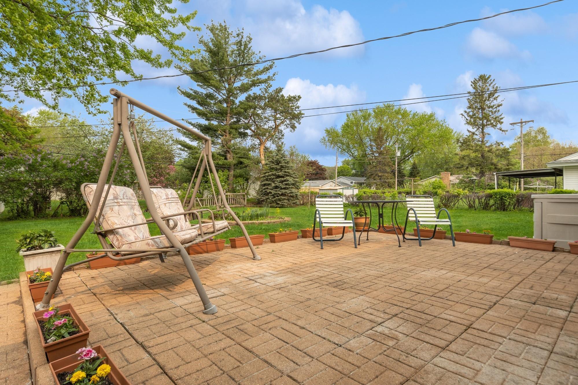952 Duchess Lane