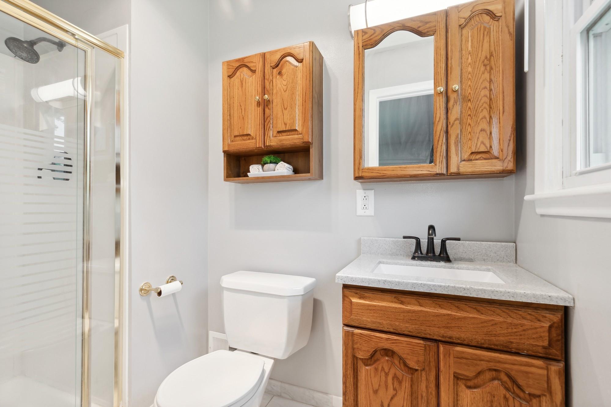 952 Duchess Lane