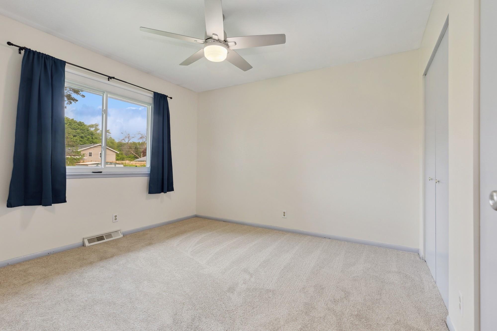 952 Duchess Lane