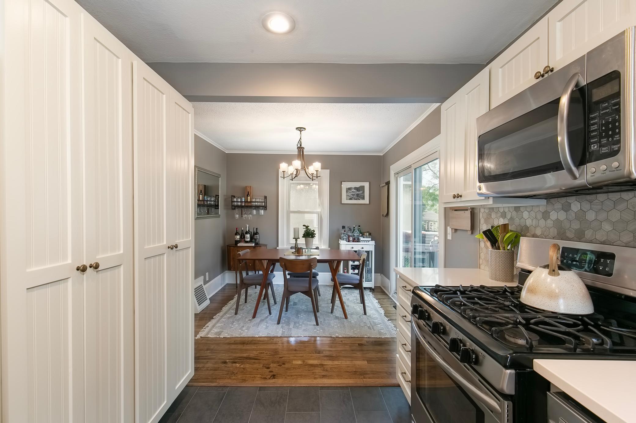 130 17th Avenue N
