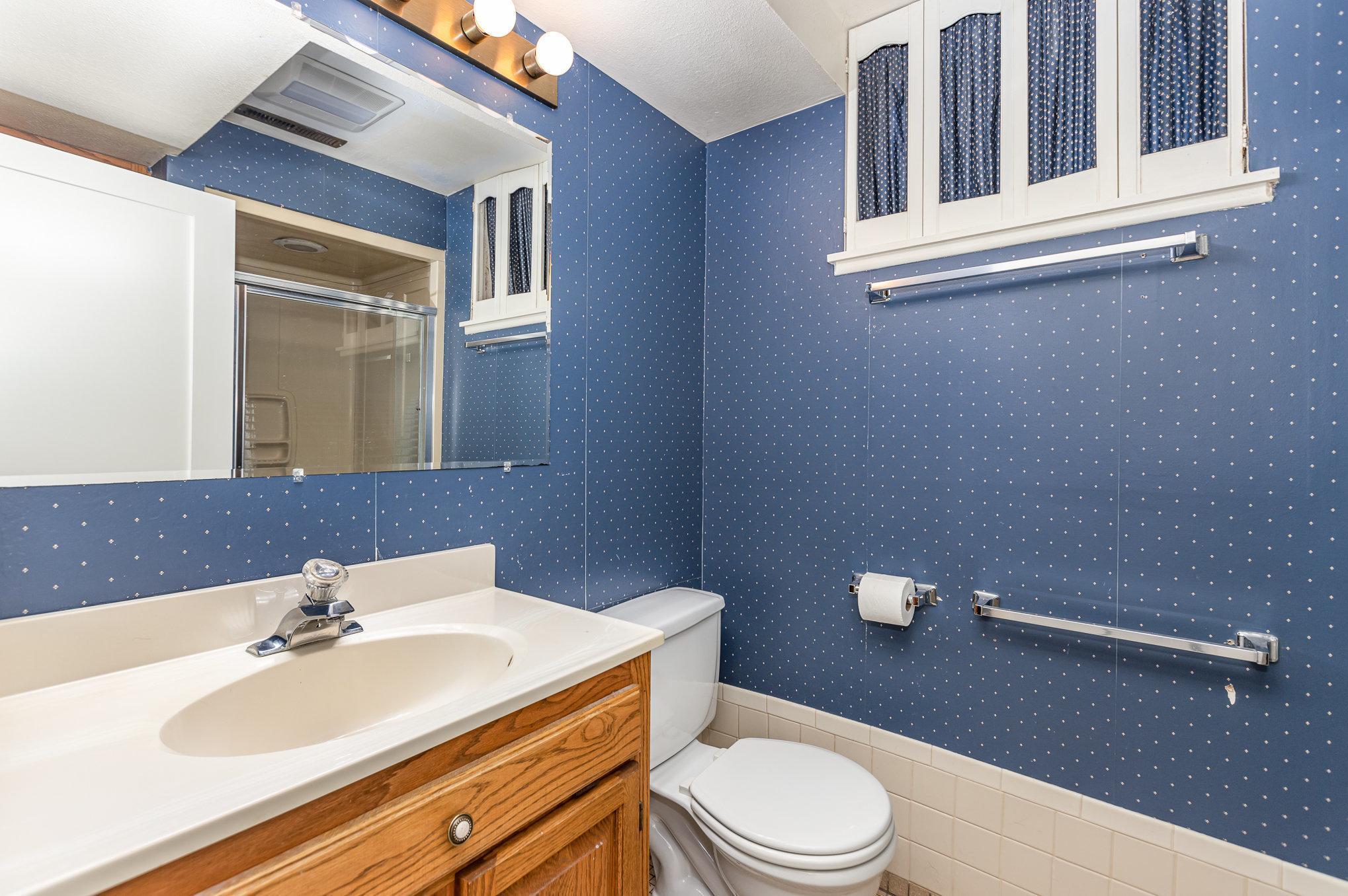 14039 Royal Court