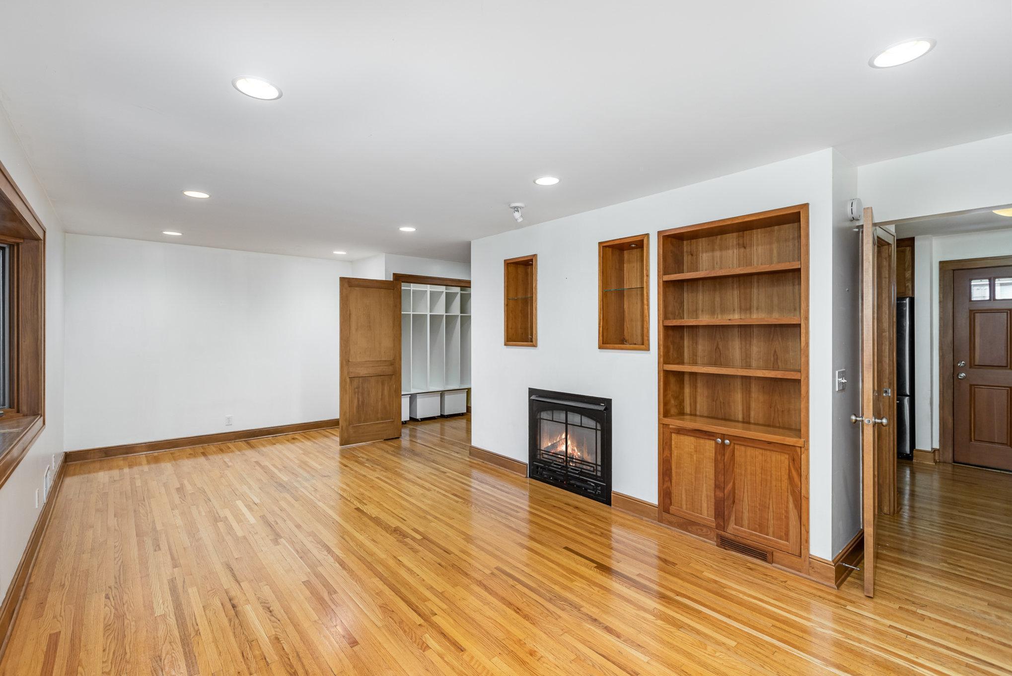 14039 Royal Court