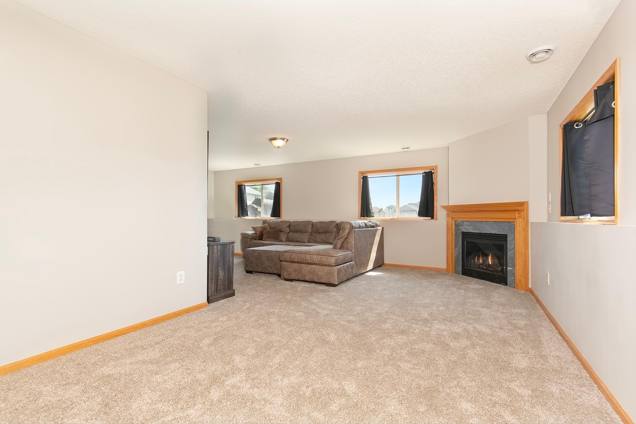 1302 Ironwood Court SW