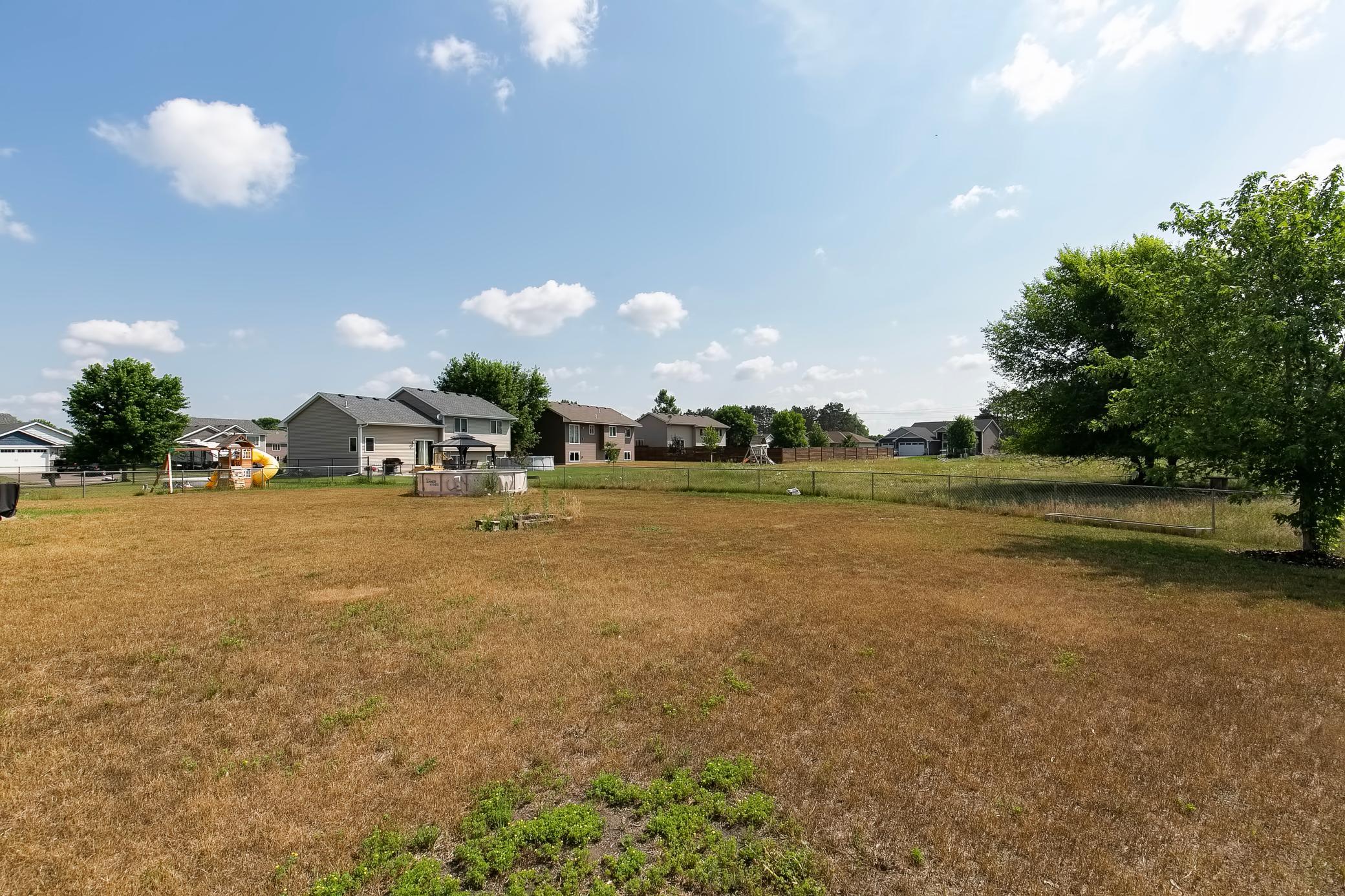 1302 Ironwood Court SW