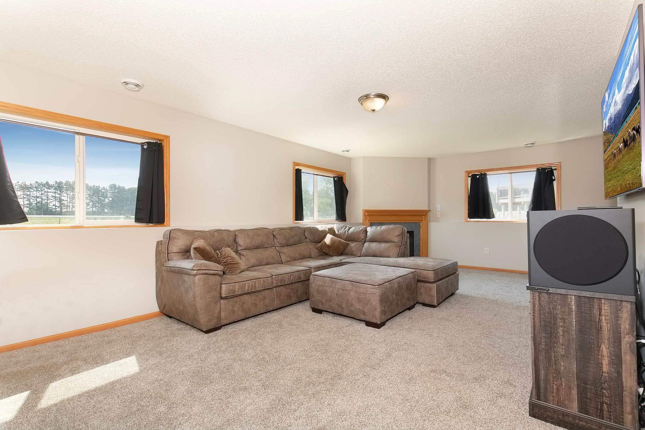 1302 Ironwood Court SW