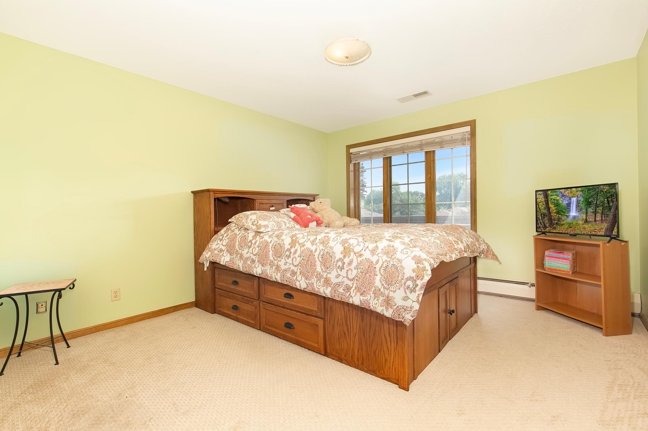 6300 Xerxes Avenue S Unit: 21