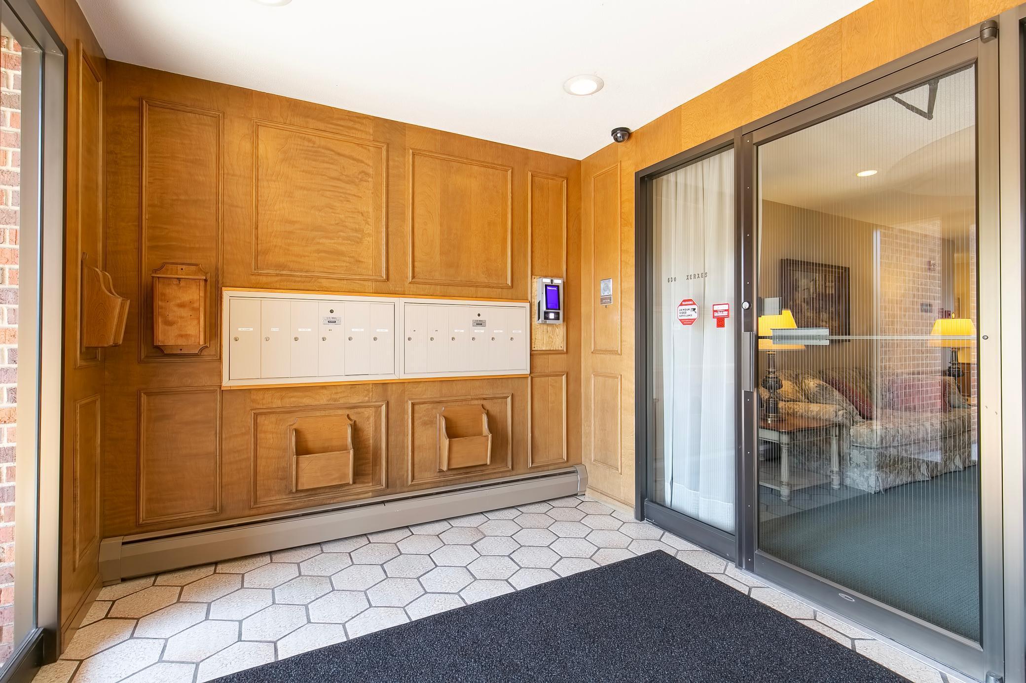 6300 Xerxes Avenue S Unit: 21