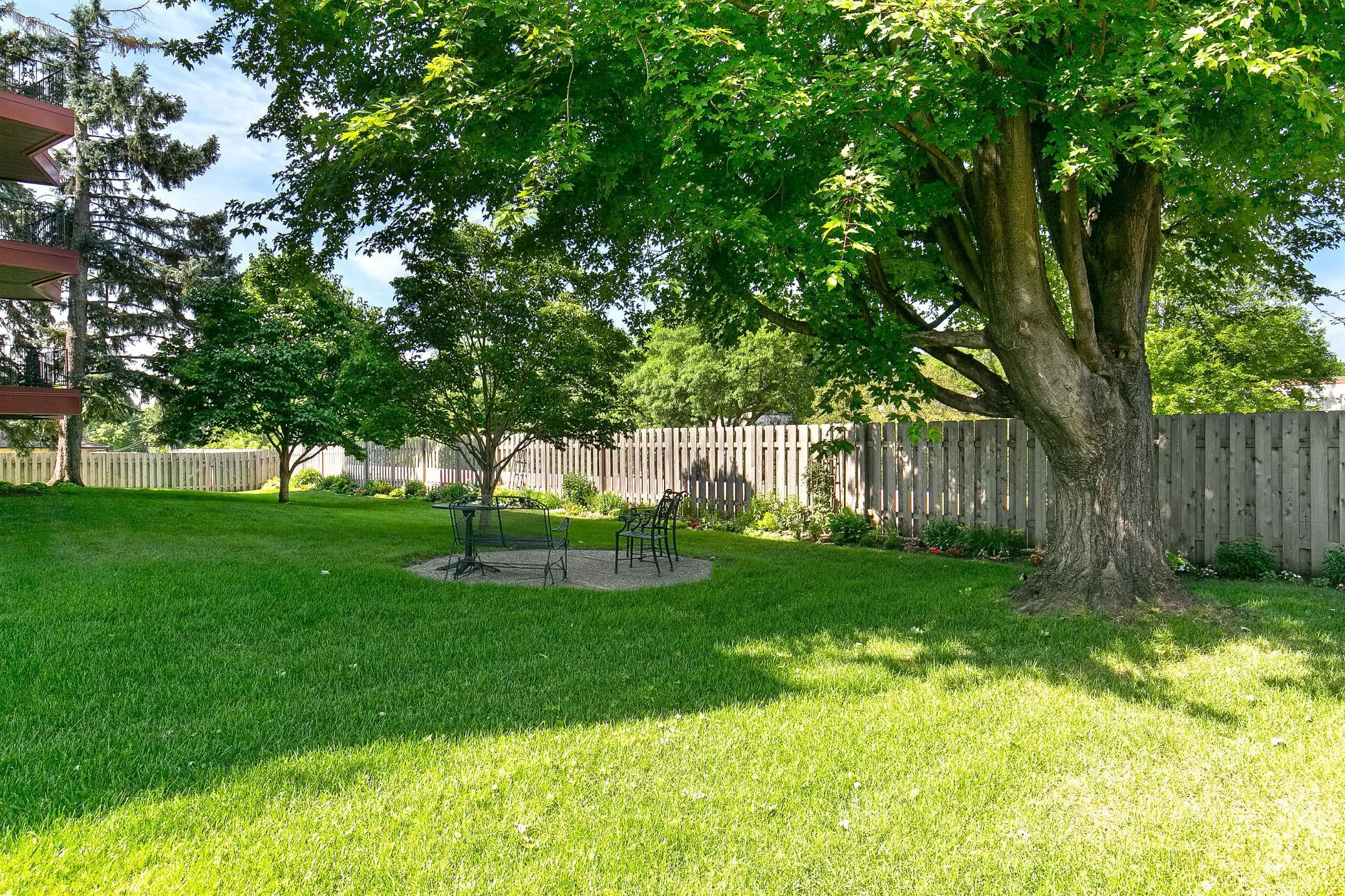 6300 Xerxes Avenue S Unit: 21