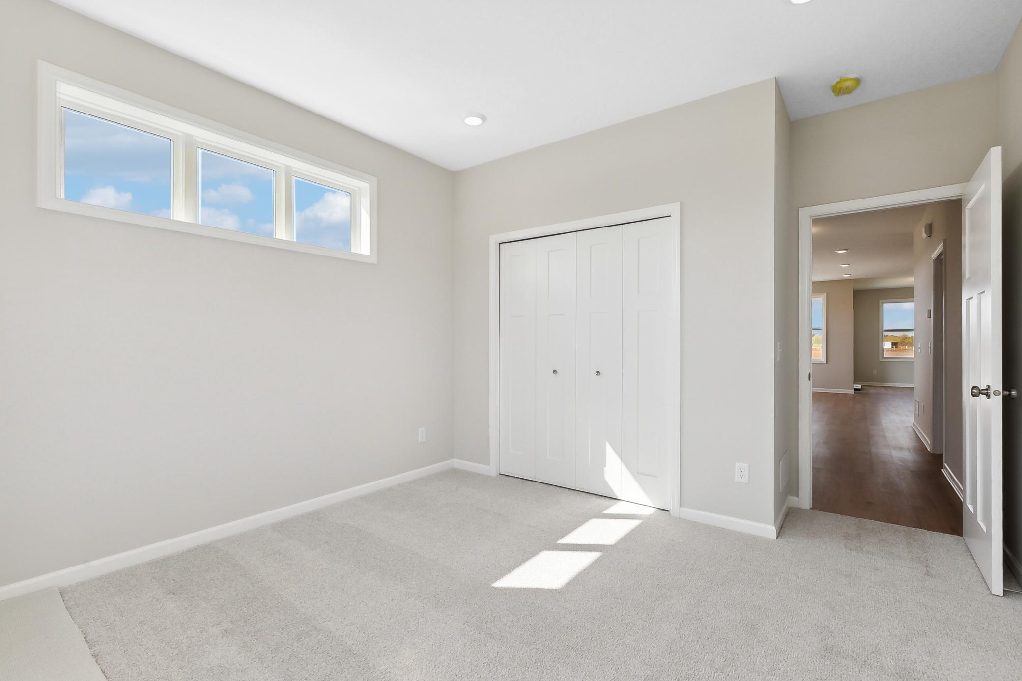 718 Kasota Avenue