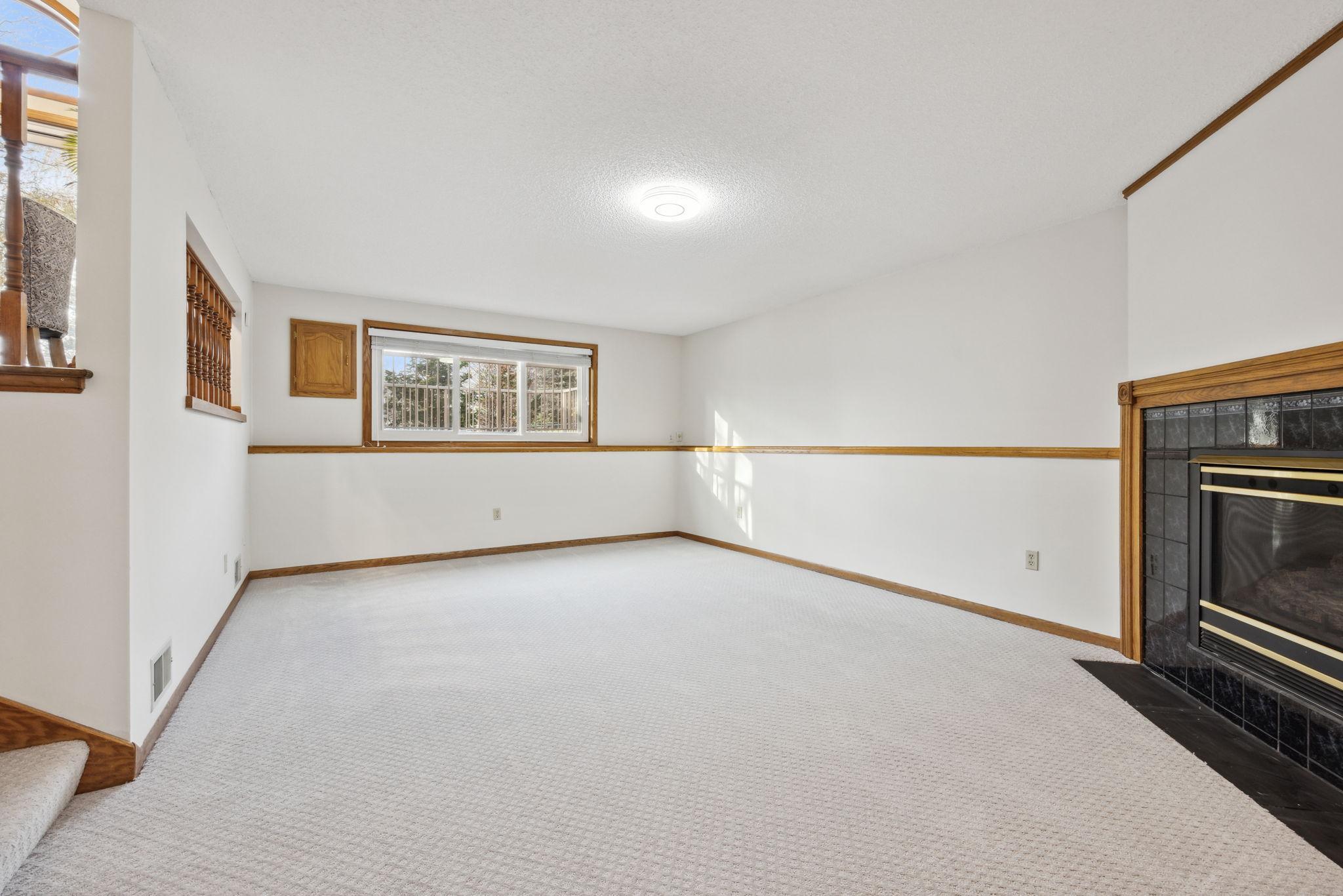7849 Upper 145th Court W