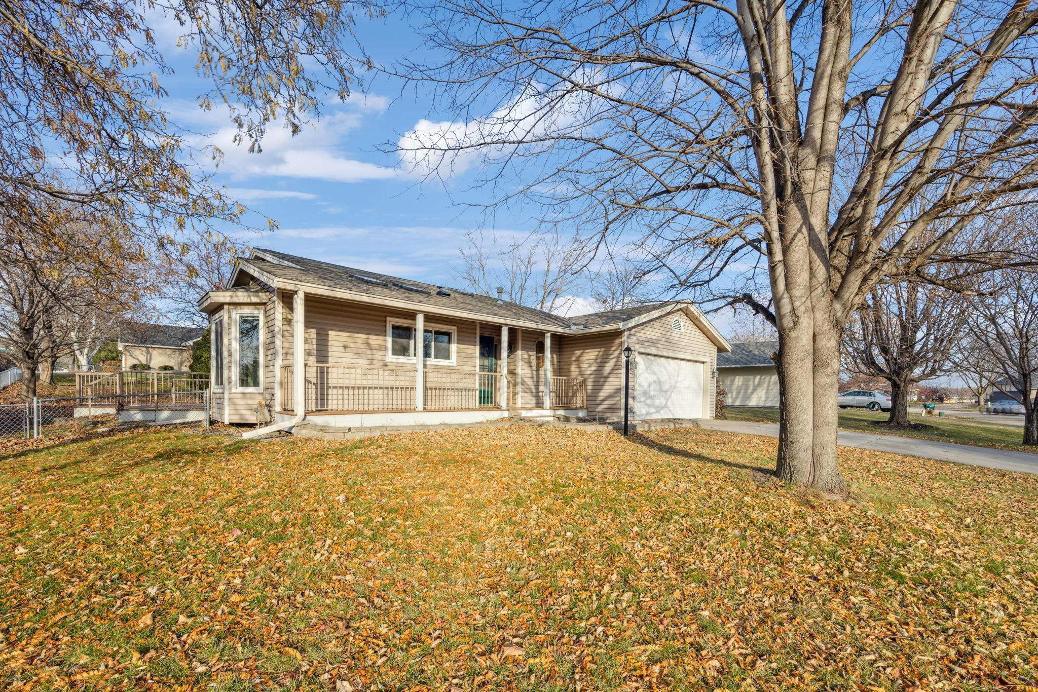 7849 Upper 145th Court W