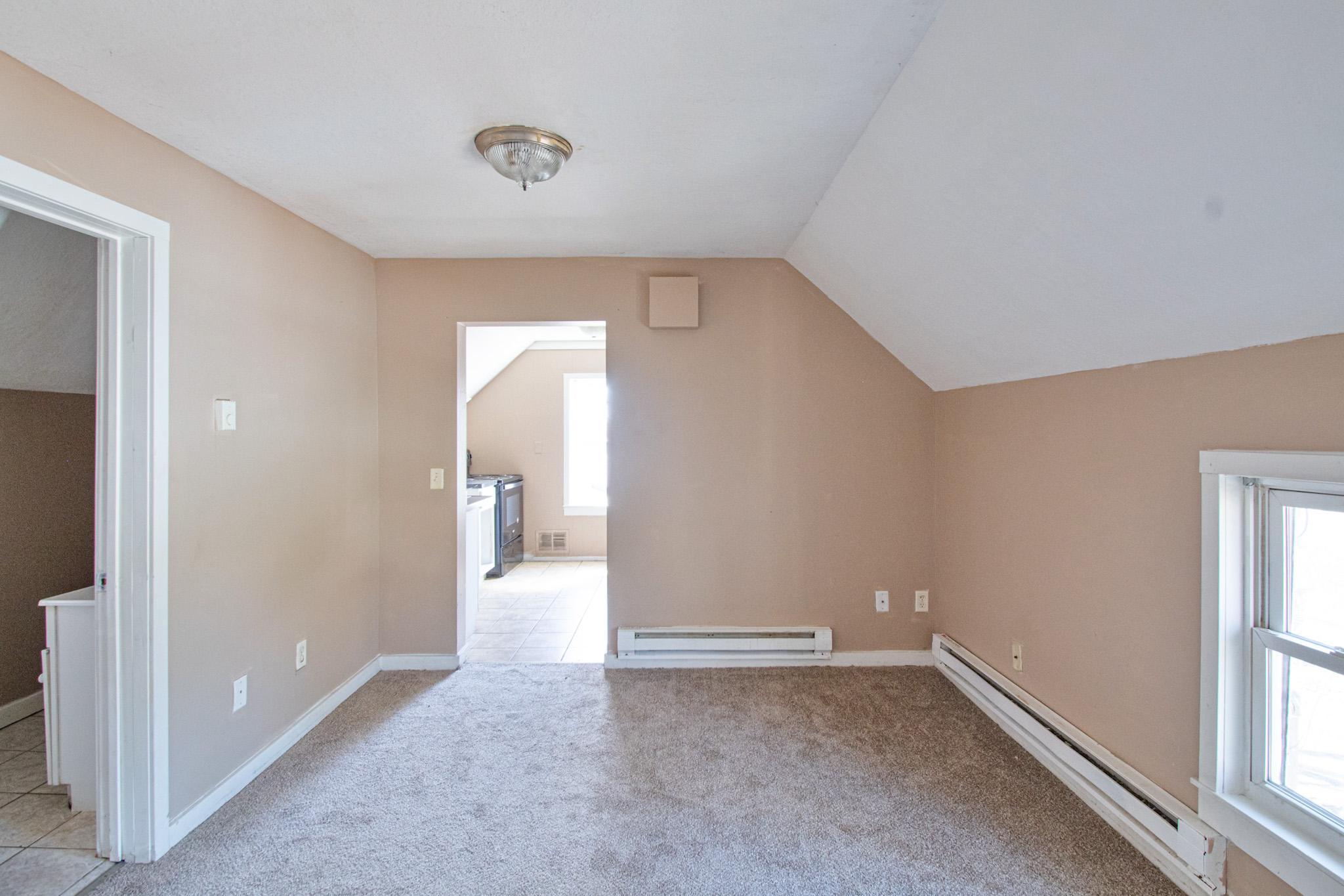 1120 6th Street E