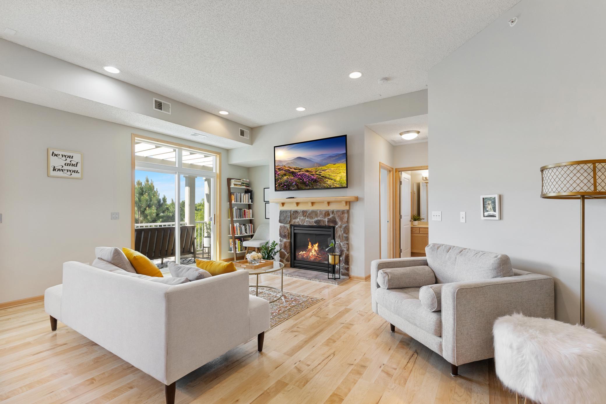 17393 72nd Avenue N Unit: 204