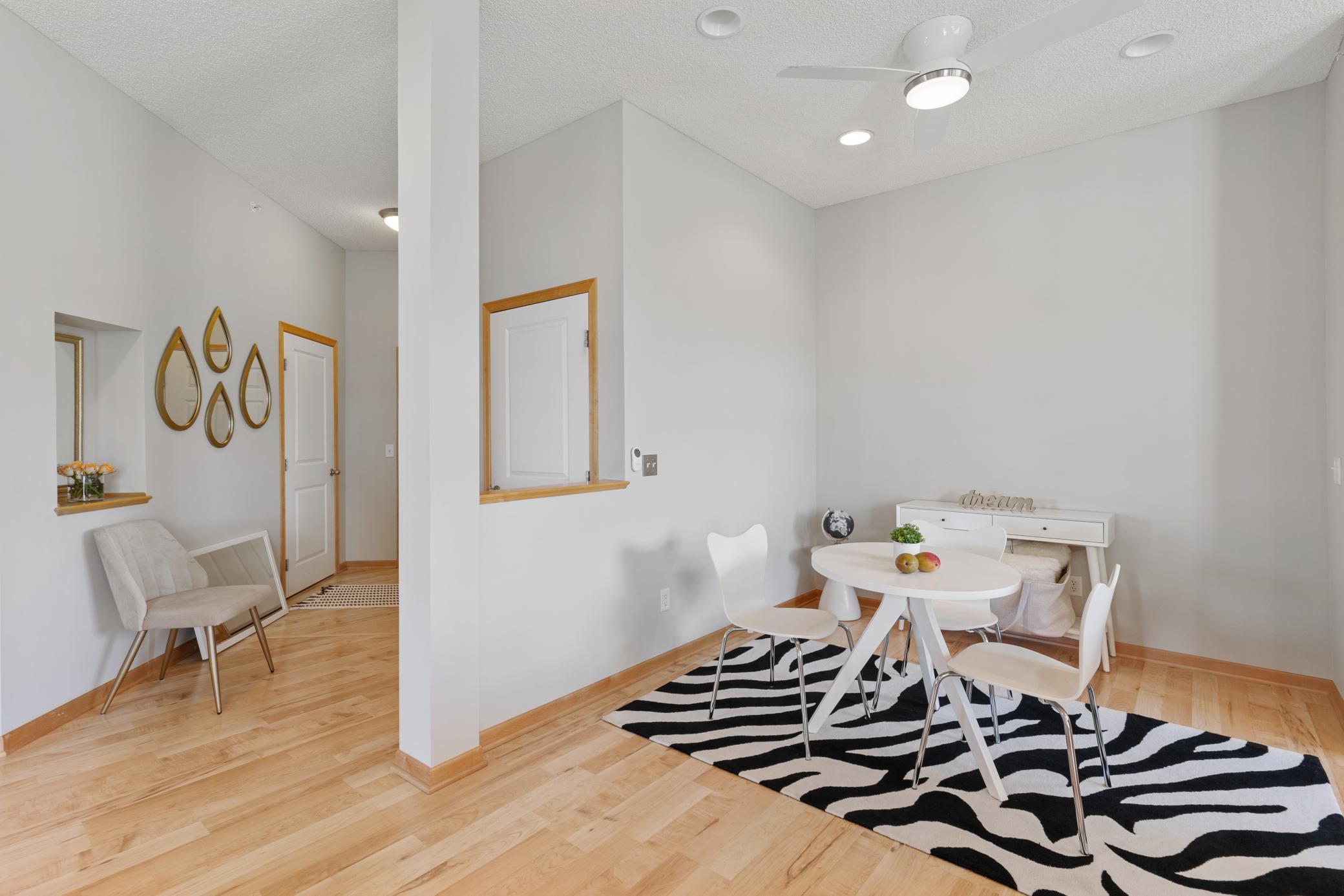17393 72nd Avenue N Unit: 204