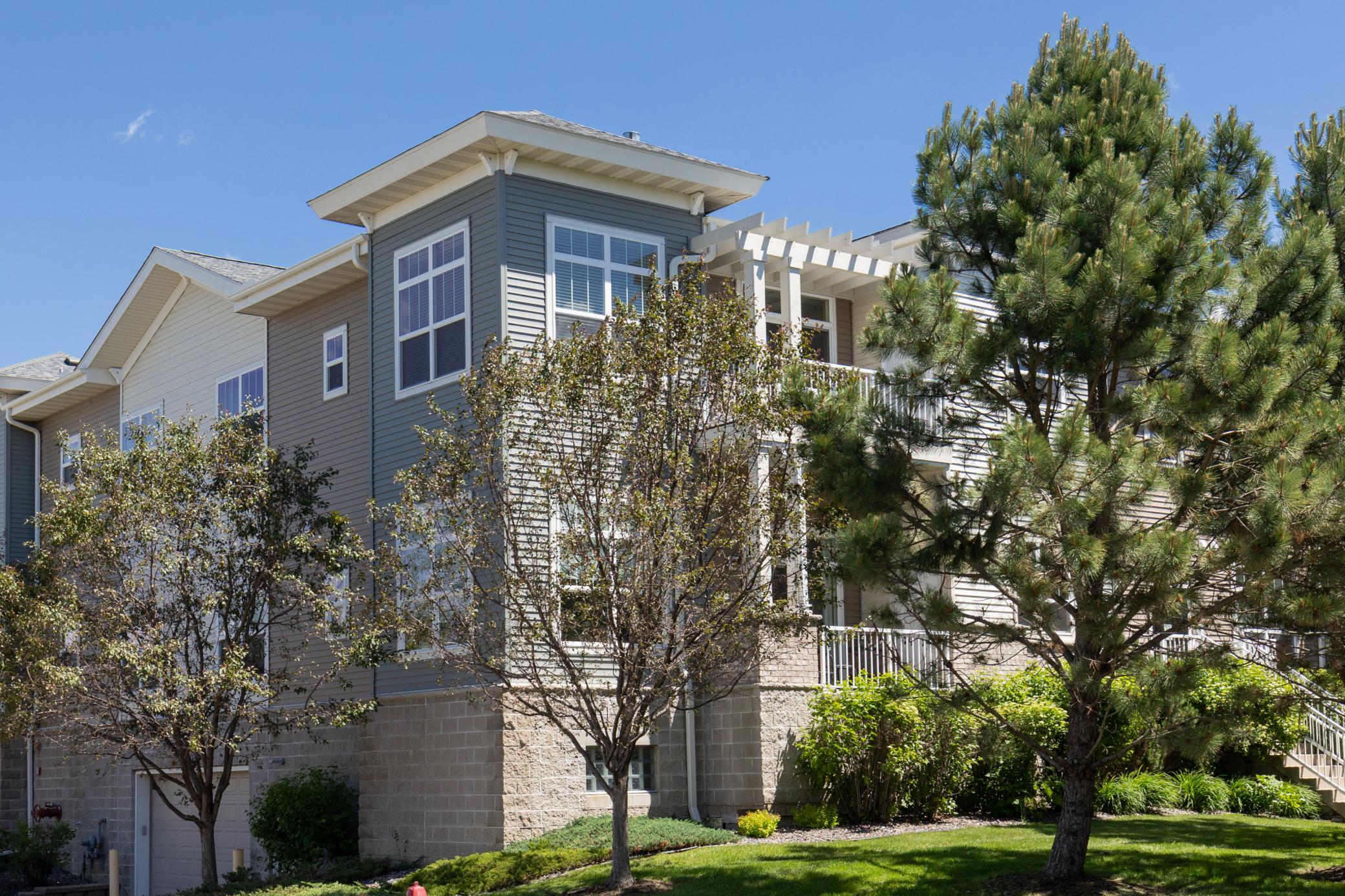 17393 72nd Avenue N Unit: 204