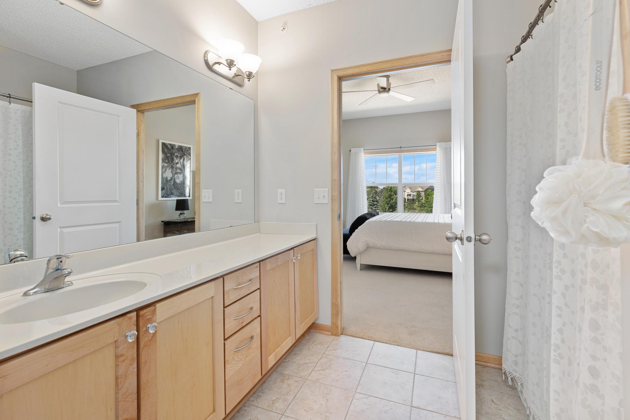 17393 72nd Avenue N Unit: 204