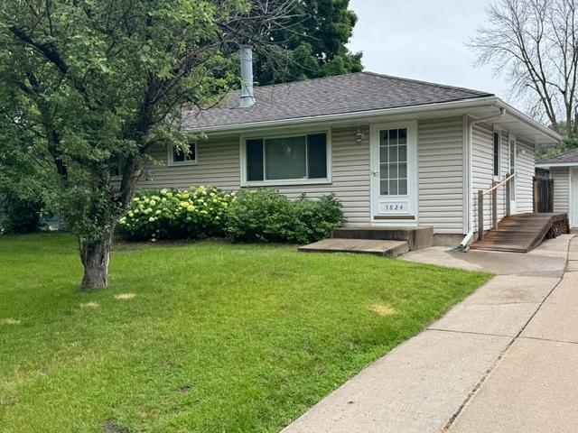 5824 Cavell Avenue N