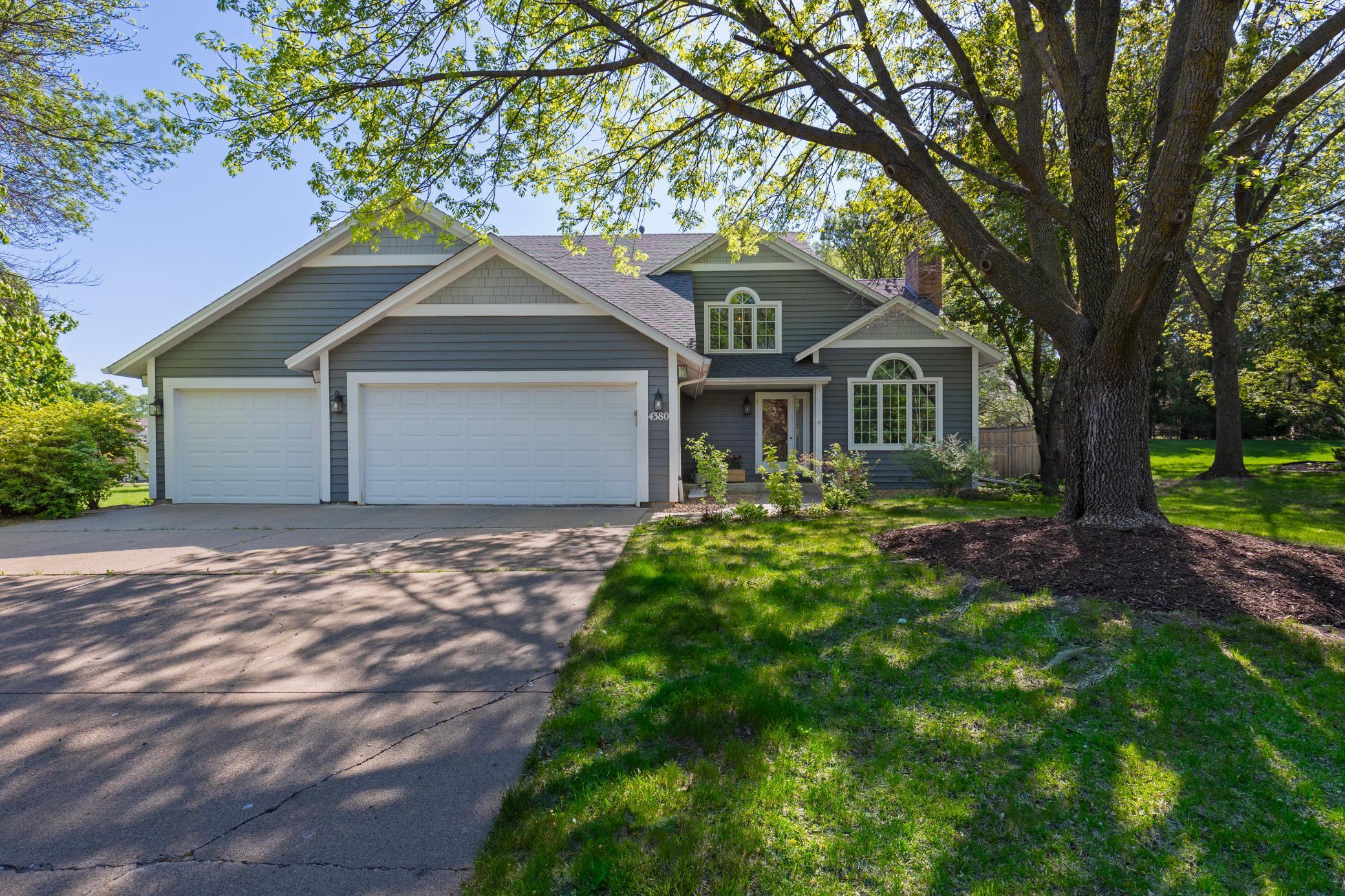 4380 Juneau Lane N