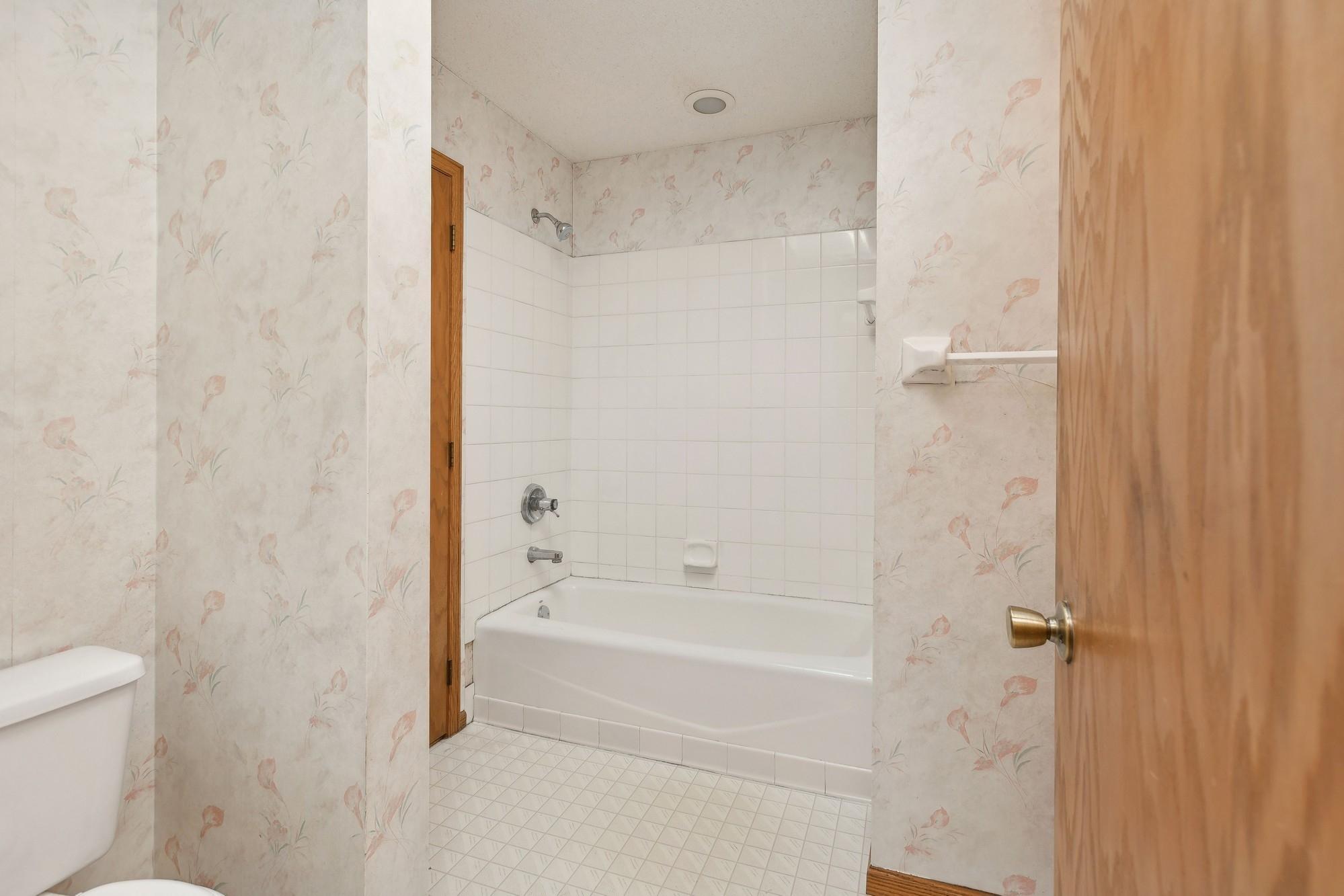 4825 143rd Street W