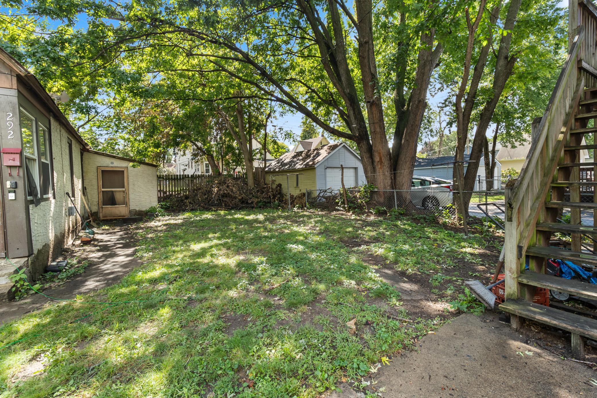 292-294 Thomas Avenue