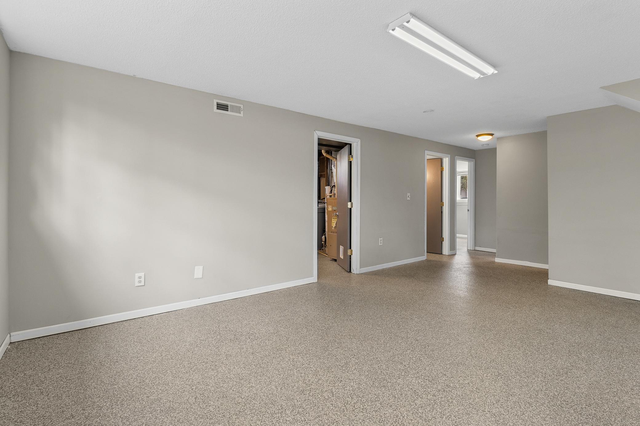 16497 Foliage Avenue W