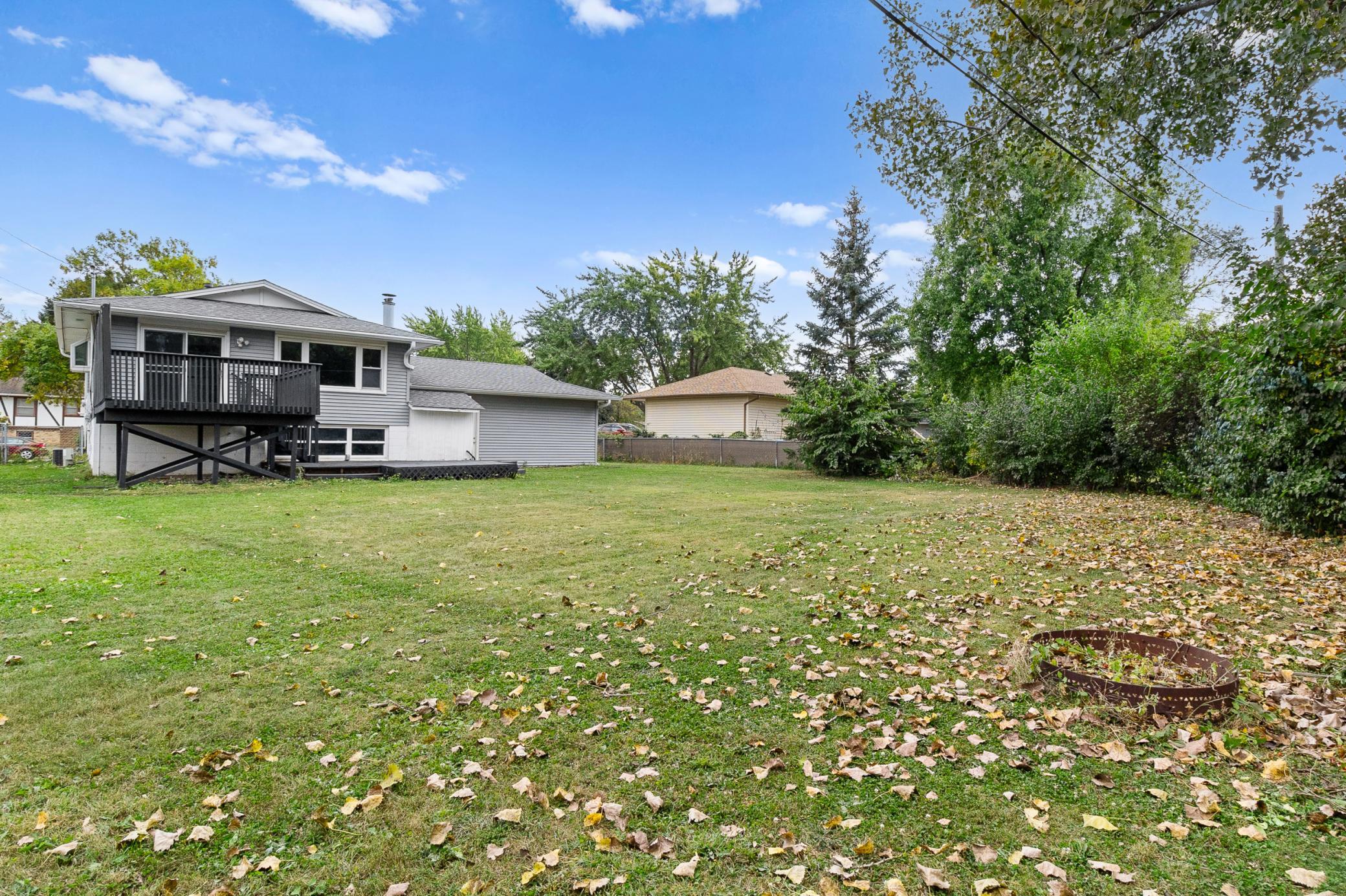 16497 Foliage Avenue W