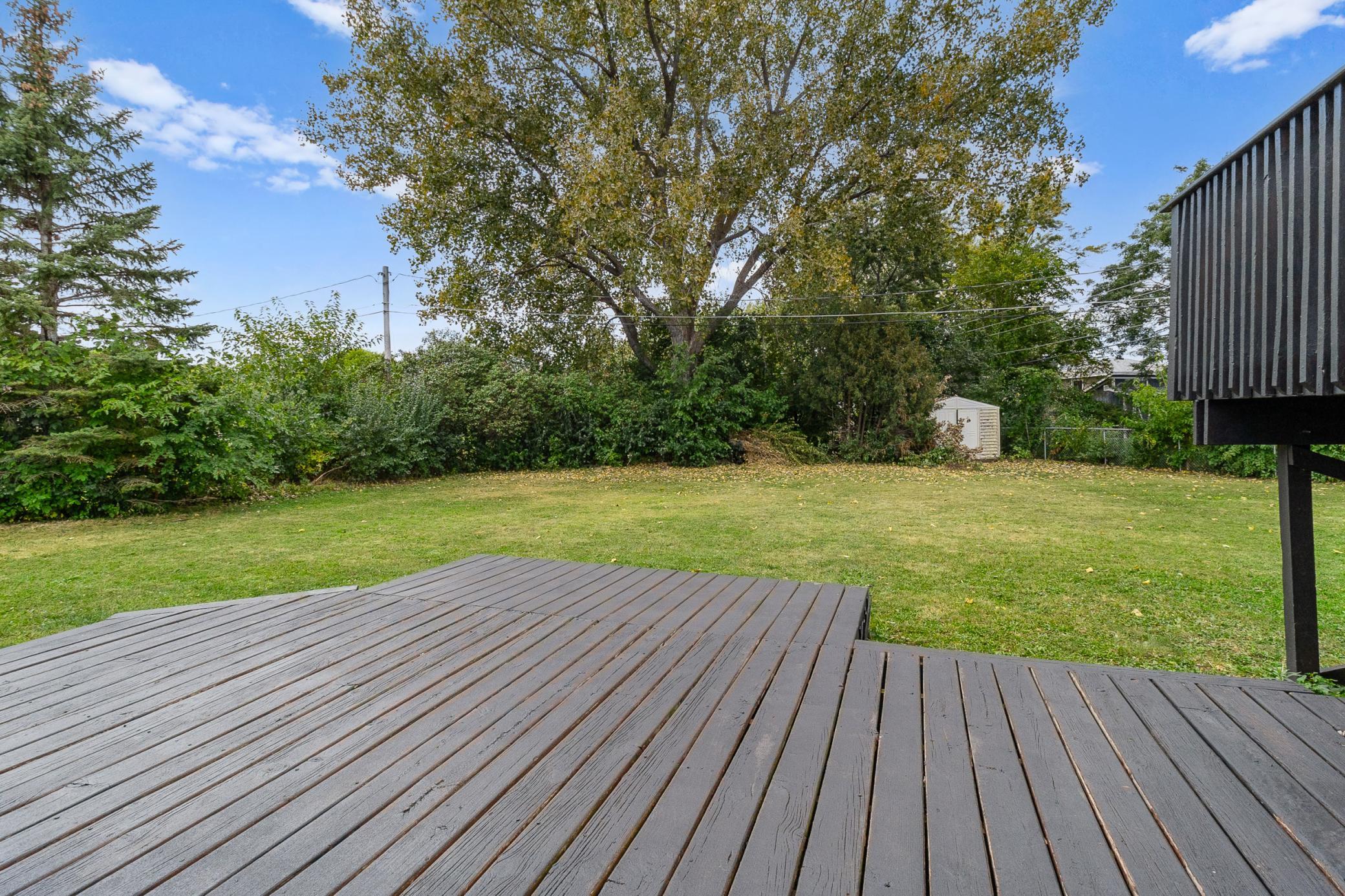 16497 Foliage Avenue W