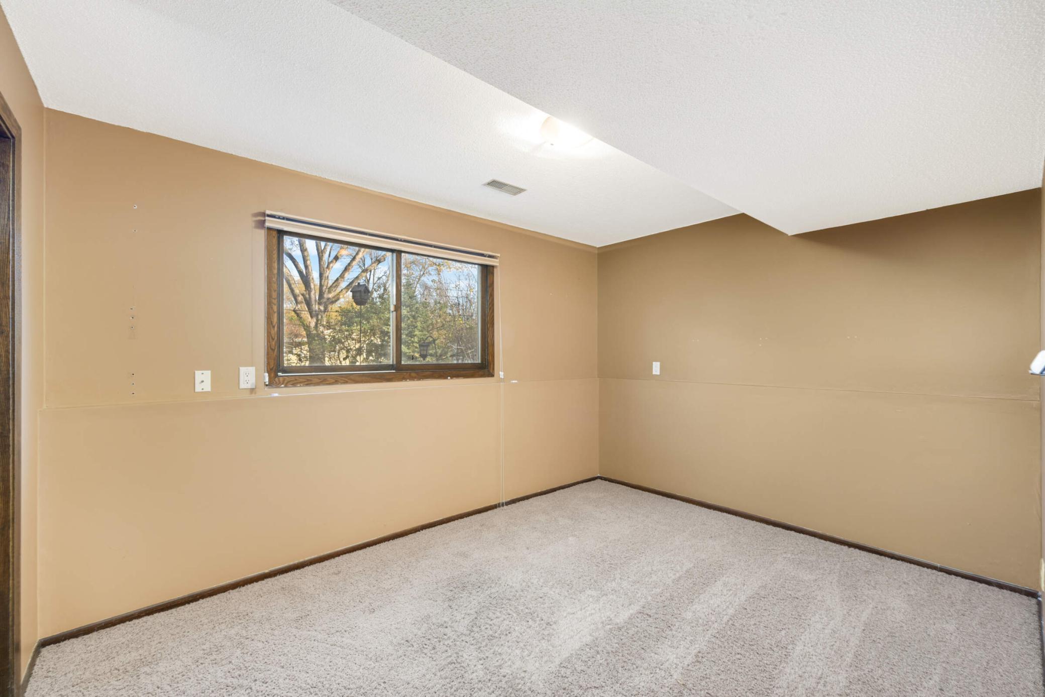 11415 W River Hills Drive