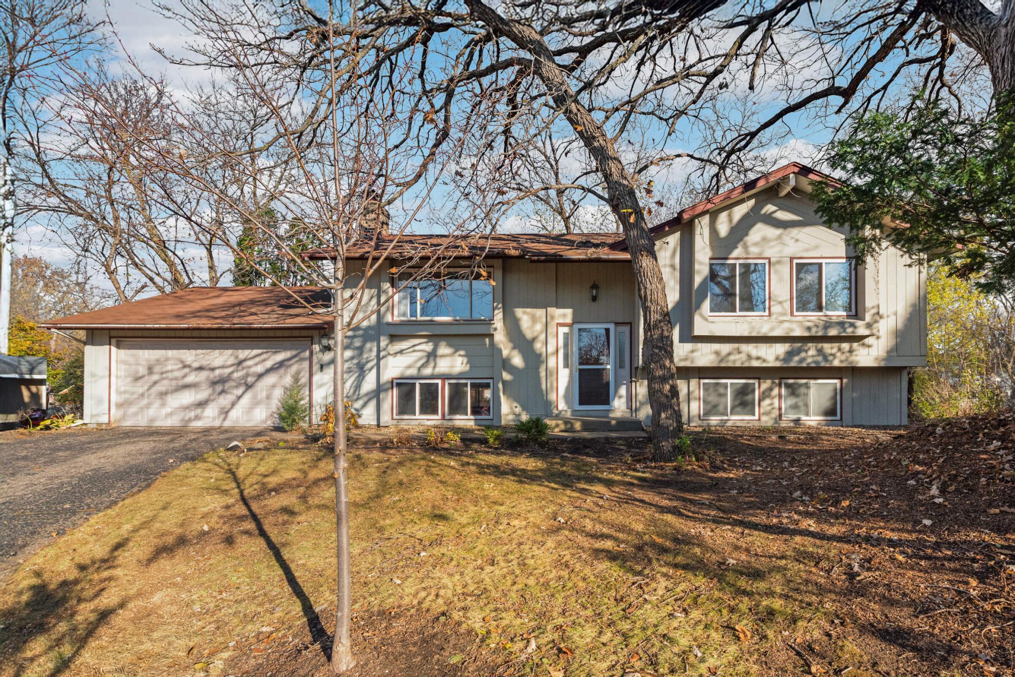 11415 W River Hills Drive