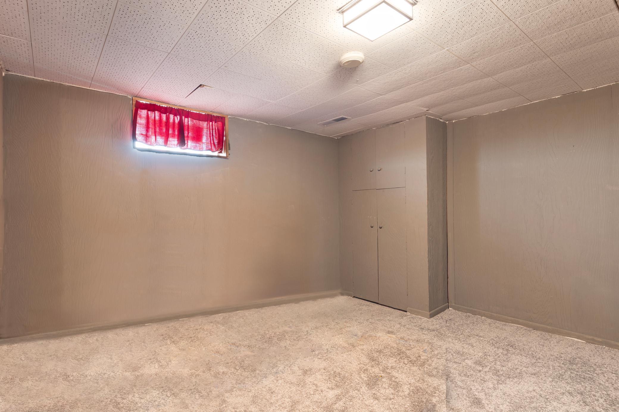1616 E 57th Street