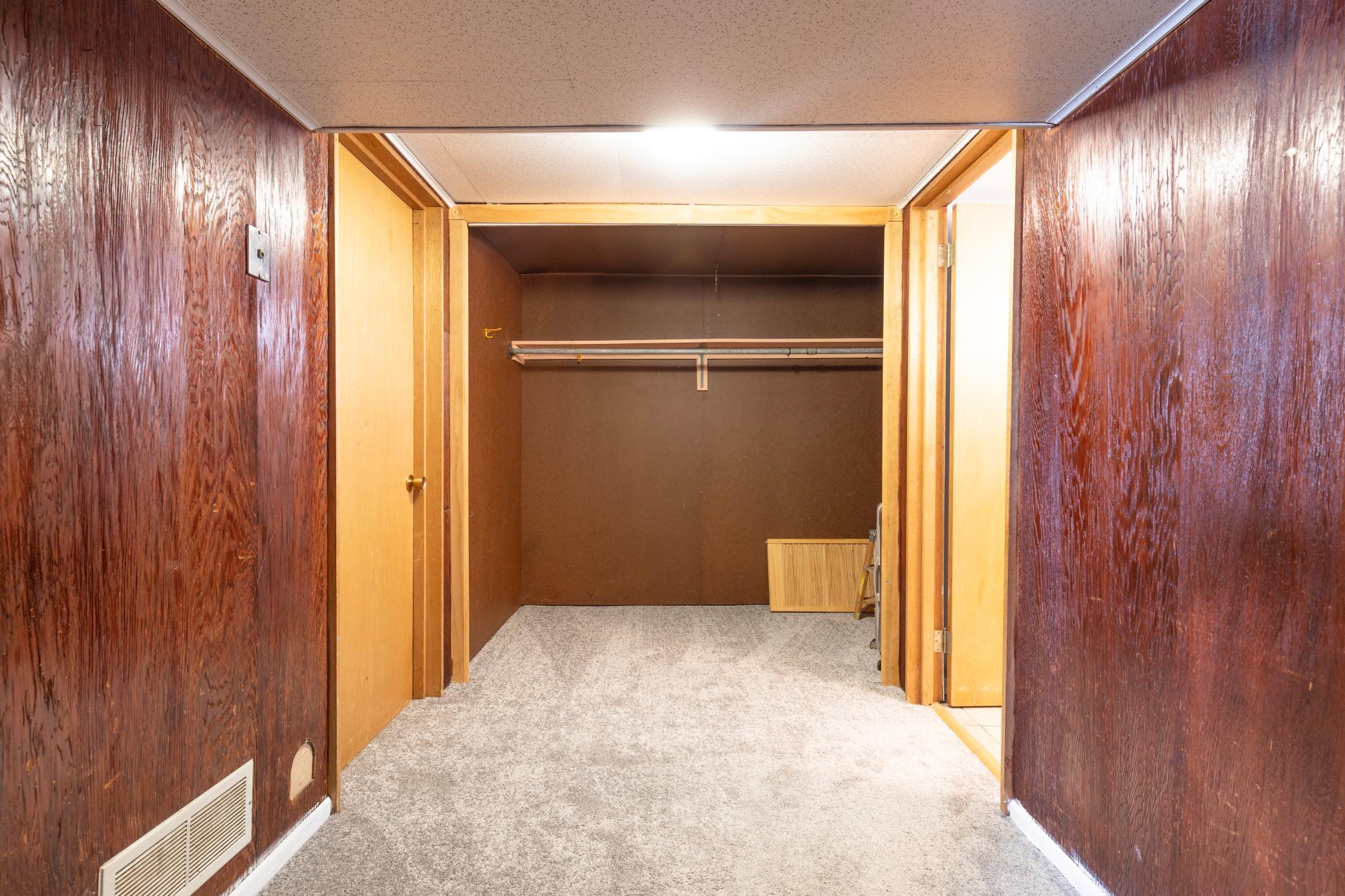 1616 E 57th Street