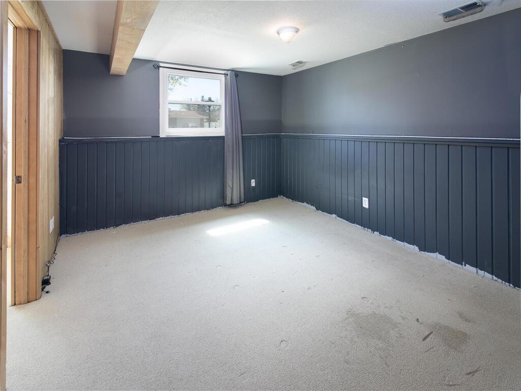 965 Whitney Drive